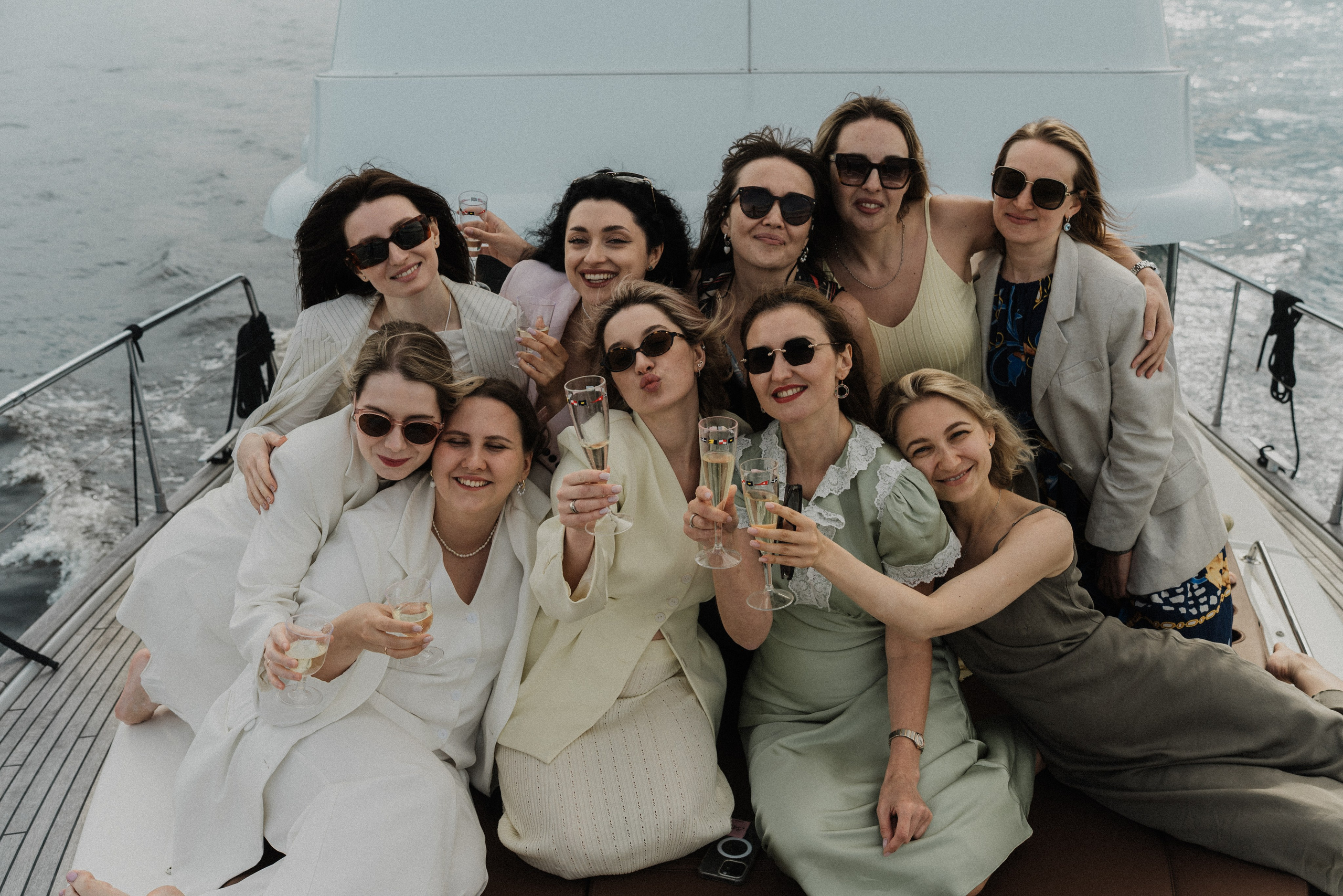Девичник на яхте. Фотограф в Москве Ангелина Ким