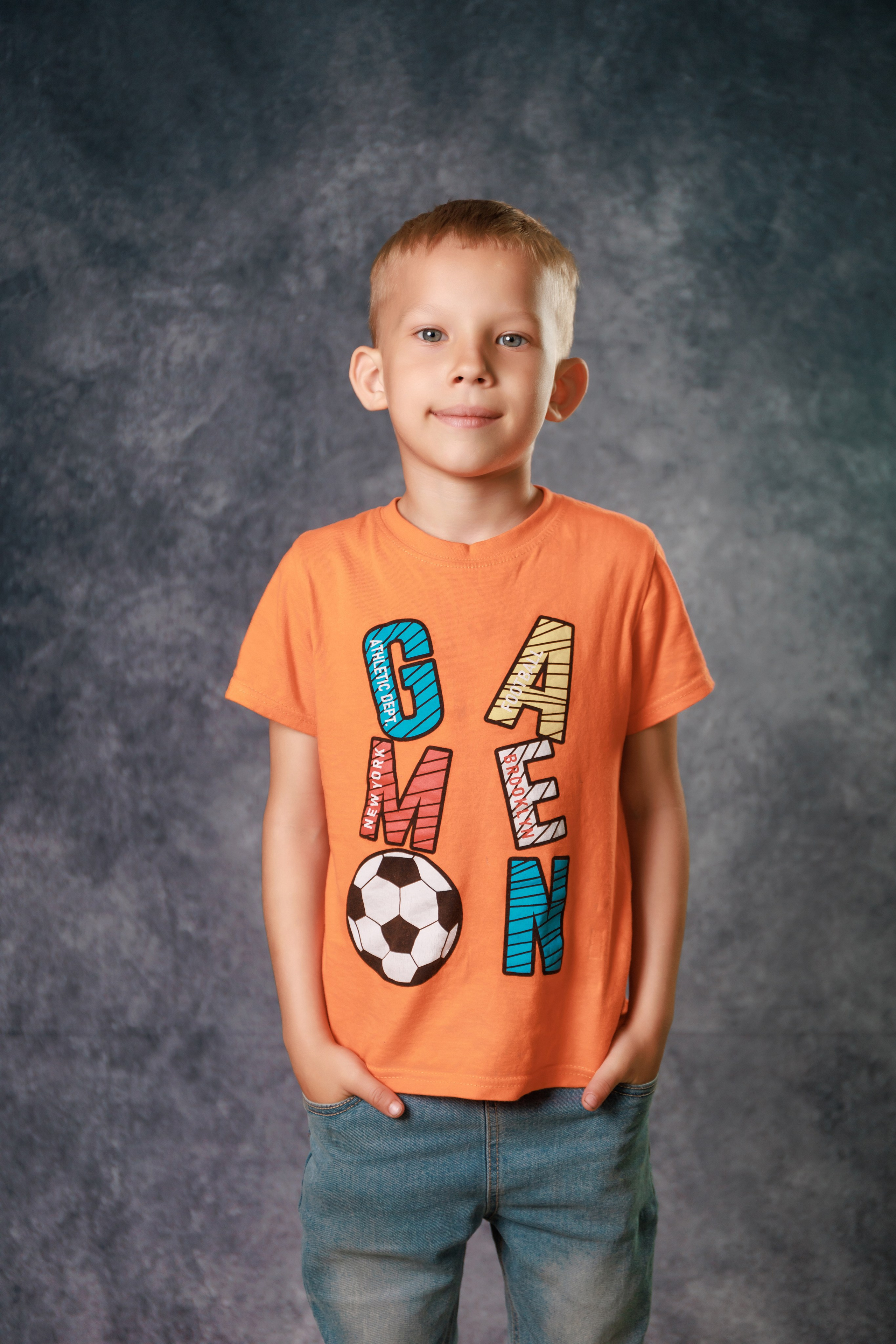 Выпускной альбом. Фотограф Олег Сотник