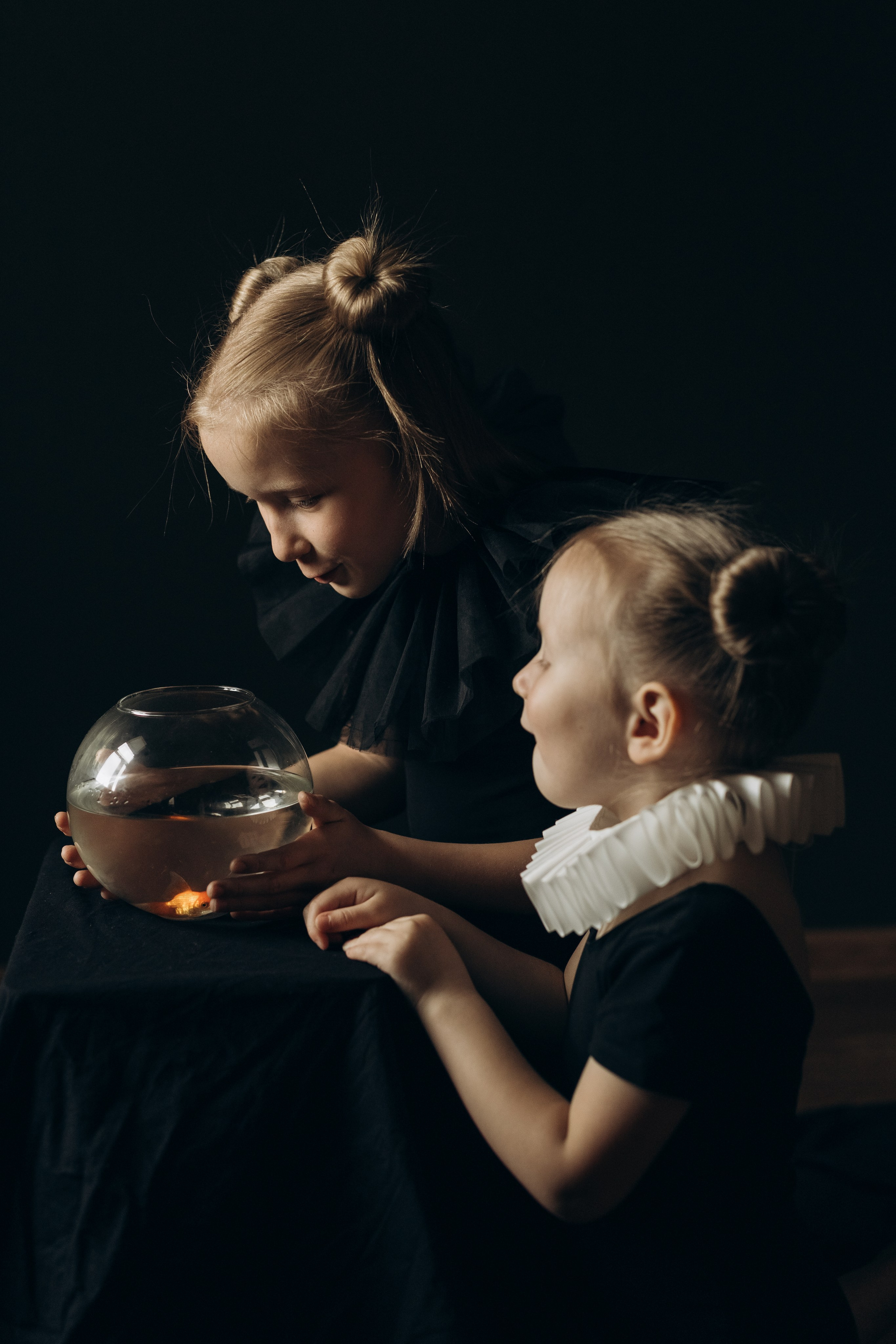 Сёстры. Фотограф Людмила Оюн