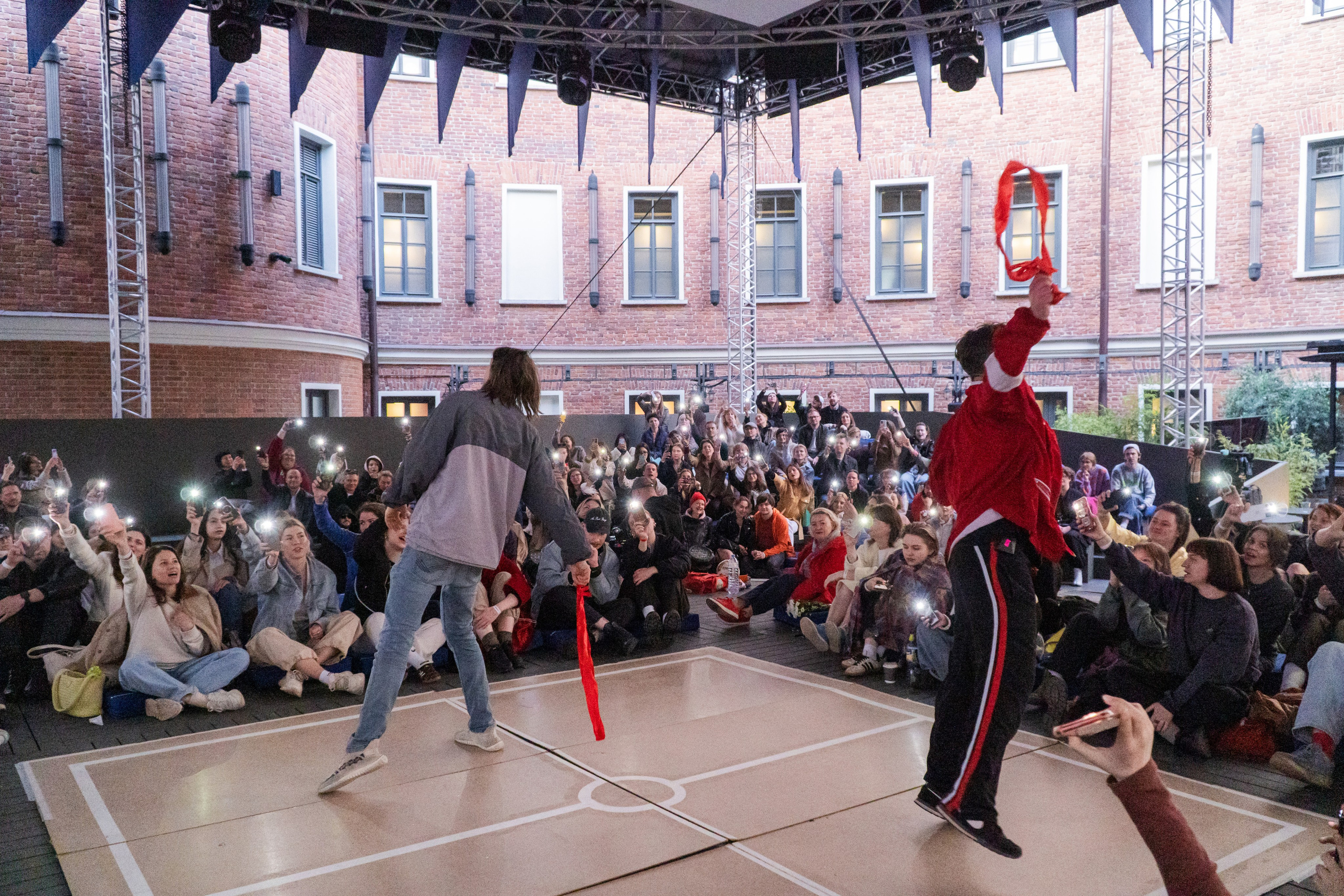 Квадрат: badtheatre. Фотограф в Санкт-Петербурге Авдотья Благовещенская