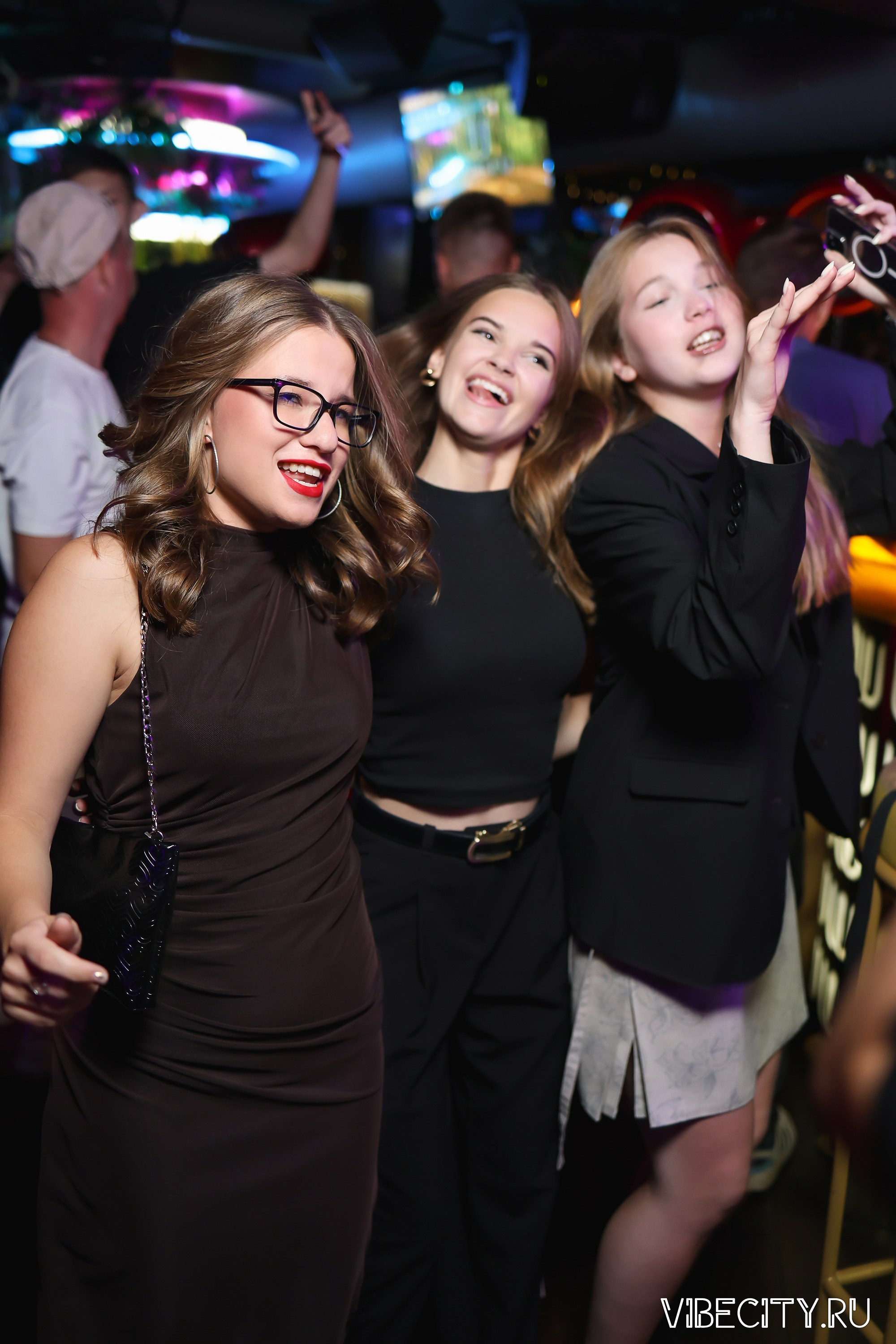 DOUBLE U. VIBECITY.RU Вайб Сити Ру Фоторепортажи Фотоотчеты Калининград