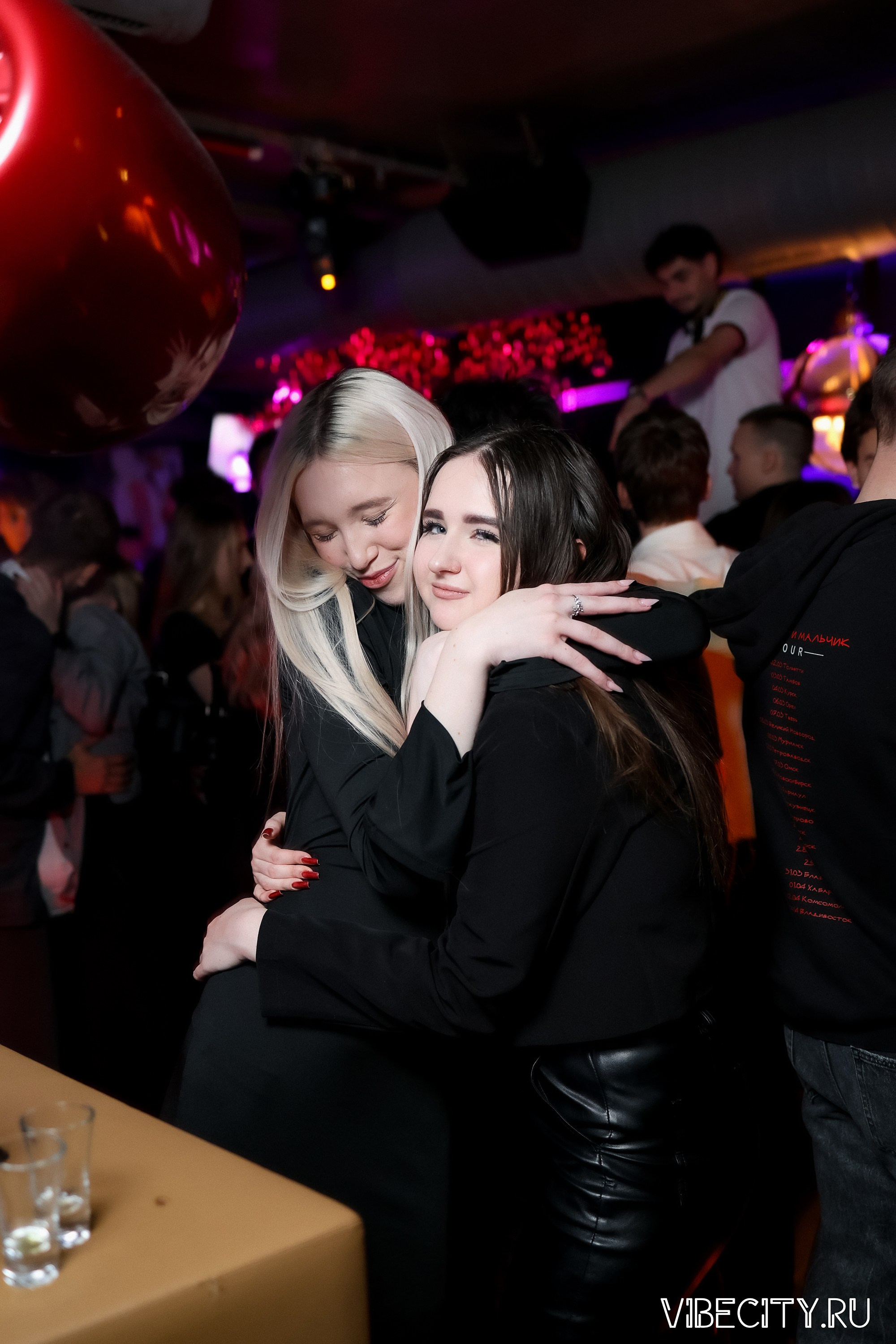 DOUBLE U. VIBECITY.RU Вайб Сити Ру Фоторепортажи Фотоотчеты Калининград