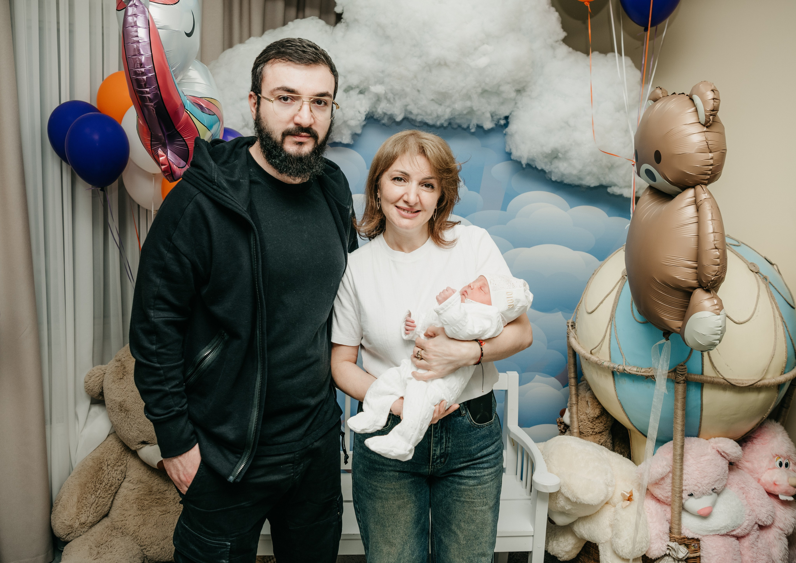 Выписка Евы. Мать и дитя на Севастопольском. Фотограф на выписку из роддома в Москве и МО