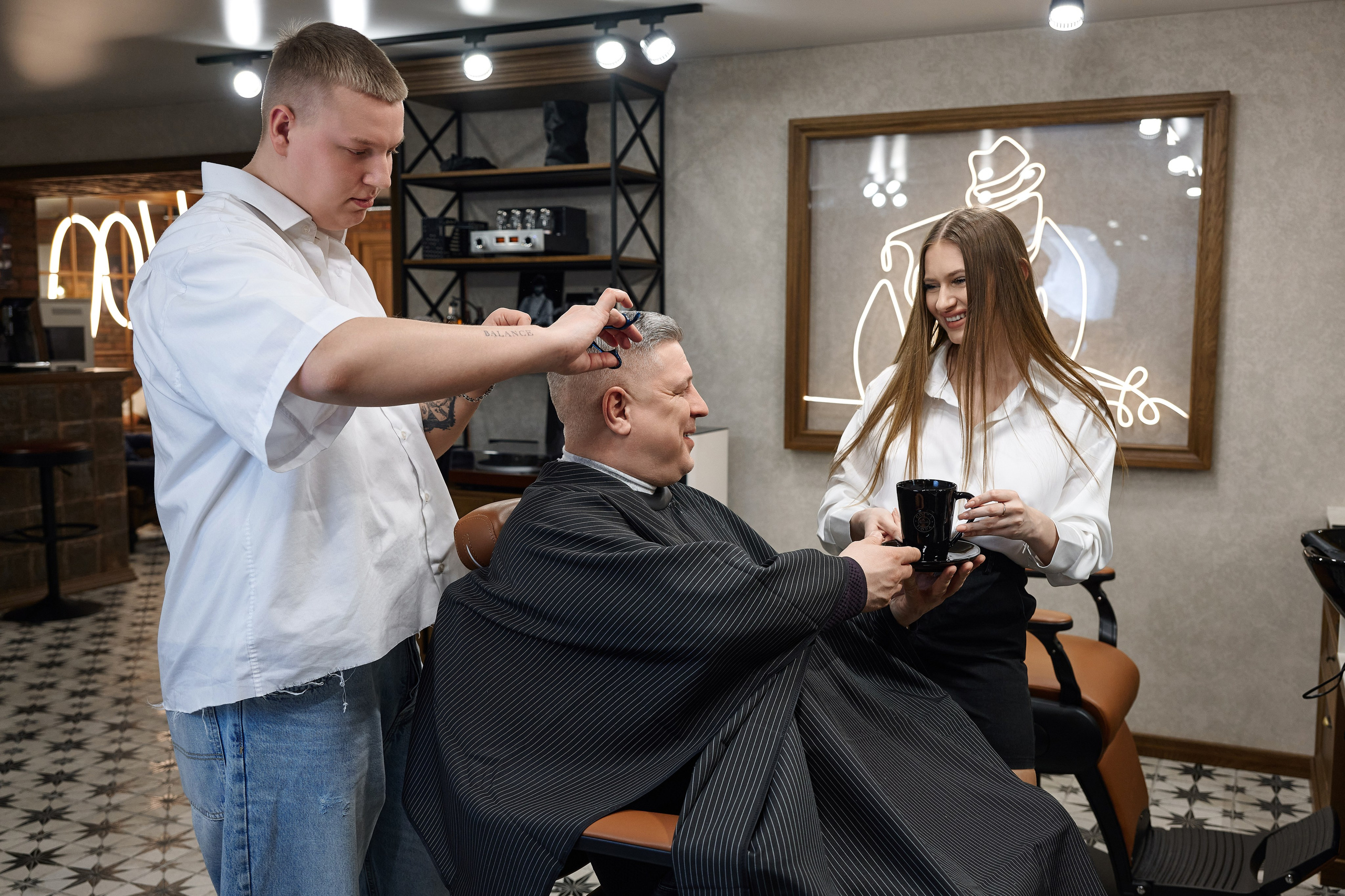 Центр — мужская парикмахерская. Фотограф Опыт Качество Скорость Горный Алтай Барнаул