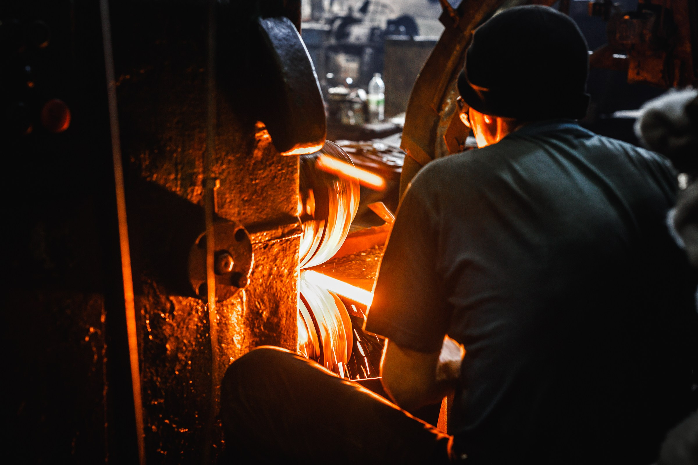 Съёмка производства. Бизнес фотограф в Новосибирске Александр Рощин