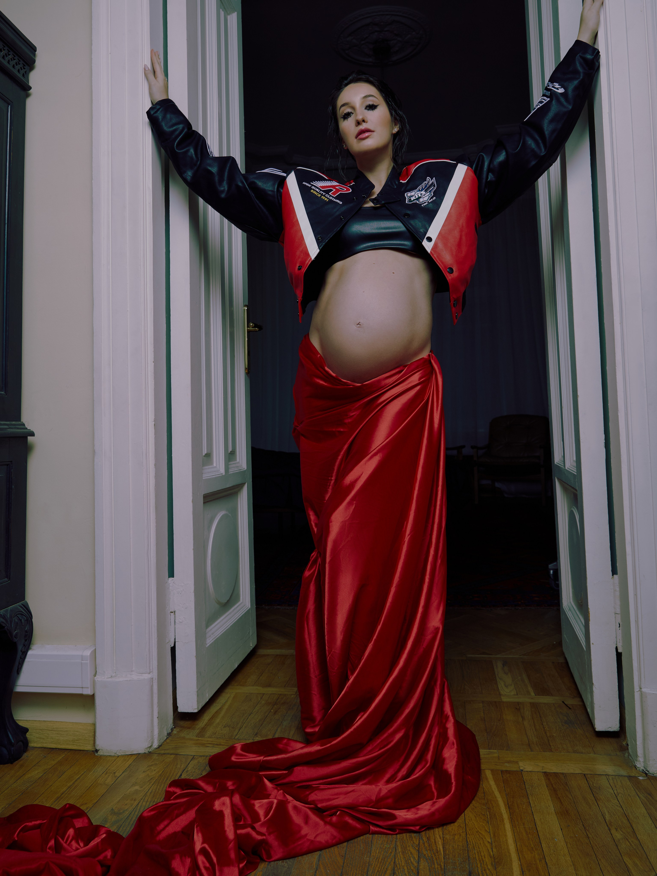 Василиса Даванкова. Фотограф Sasha Saunder