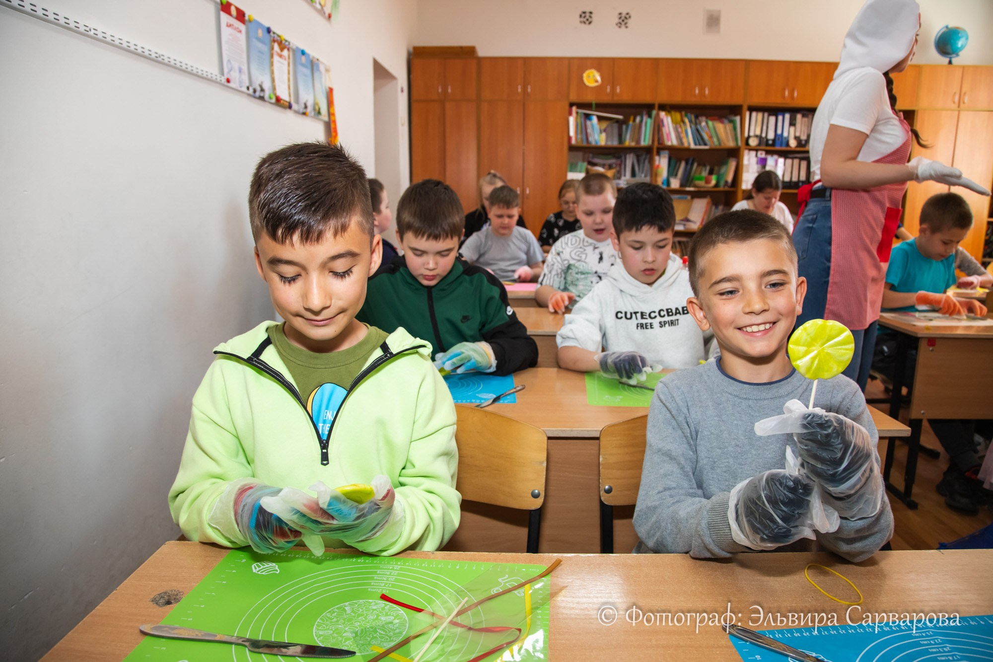 МК по карамели (с. Чесноковка). Репортажный Фотограф