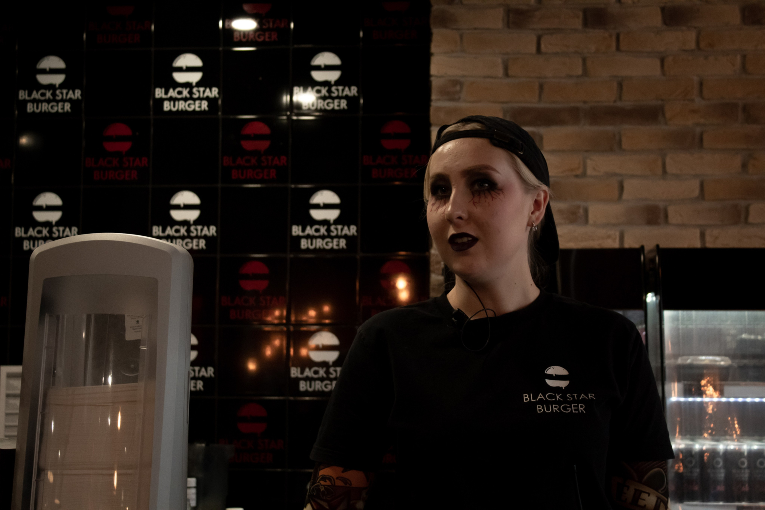 Баскетболисты в Блэкстарбургере. Репортажный Фотограф