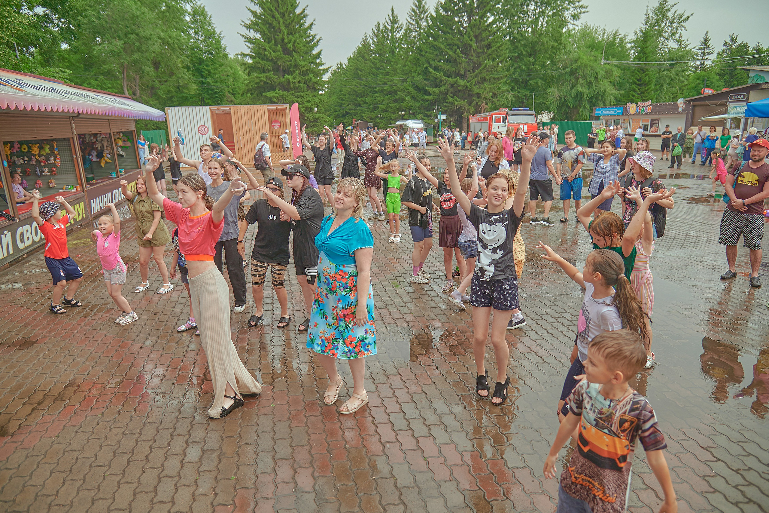 Портфолио репортажной фотосъёмки: Иван Купало в Центральном парке Красноярск. Фотограф Яковлев Роман — Красноярск