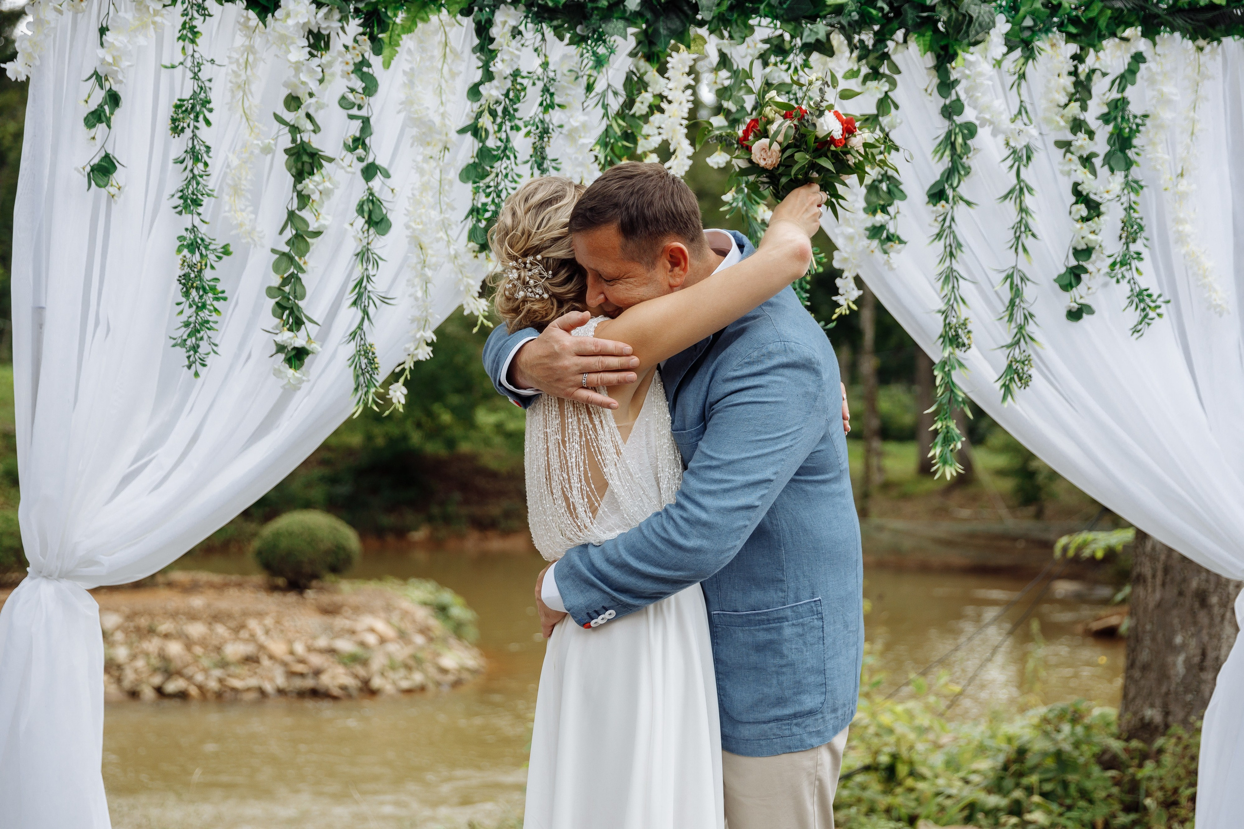 Дима и Алена. Свадебный и семейный фотограф Ворожейкин Олег. Фотографирую во Владиво