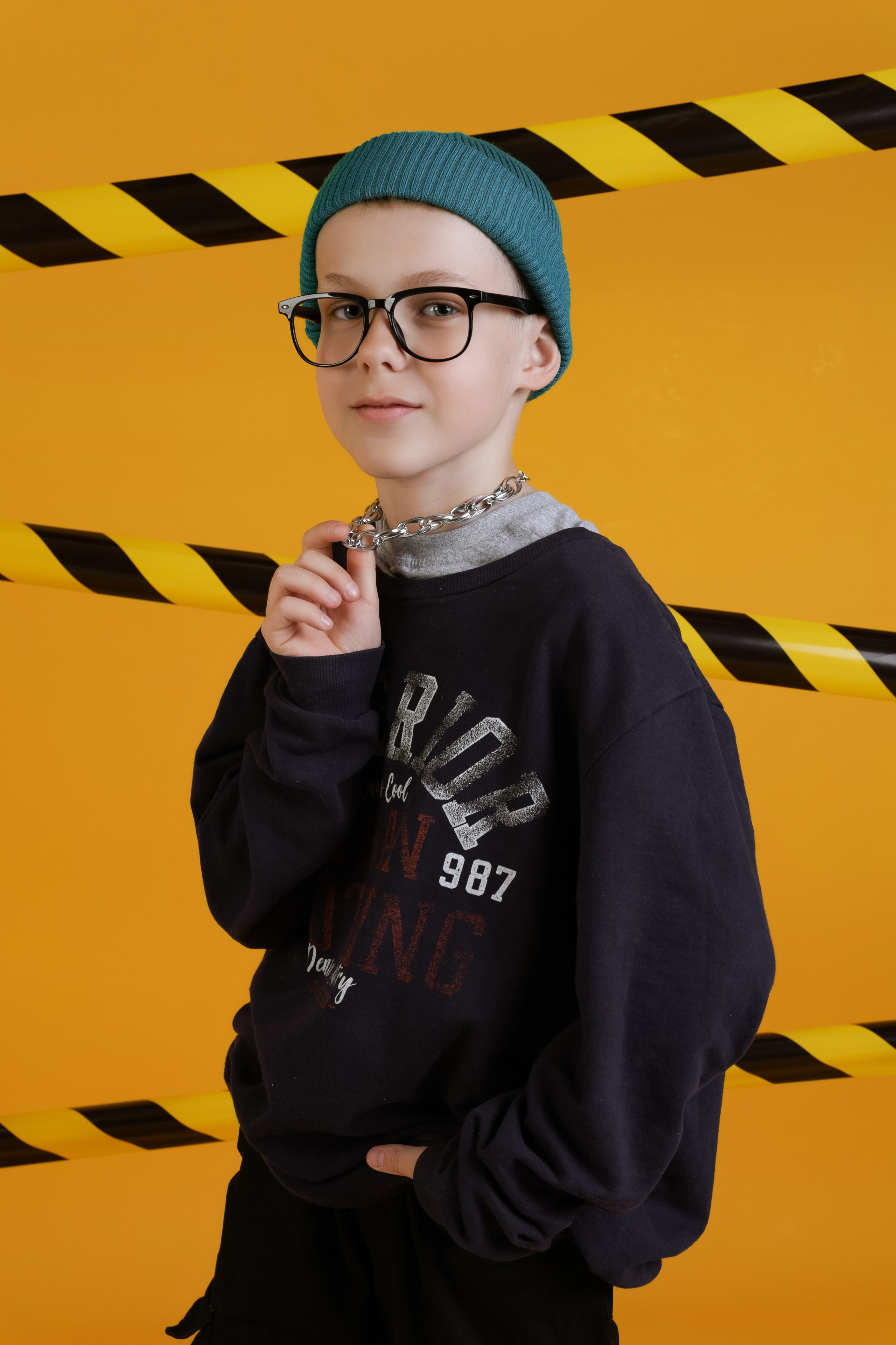 Проект на желтом фоне. АНАСТАСИЯ КУЗНЕЦОВА | ФОТОГРАФ ЧЕБОКСАРЫ