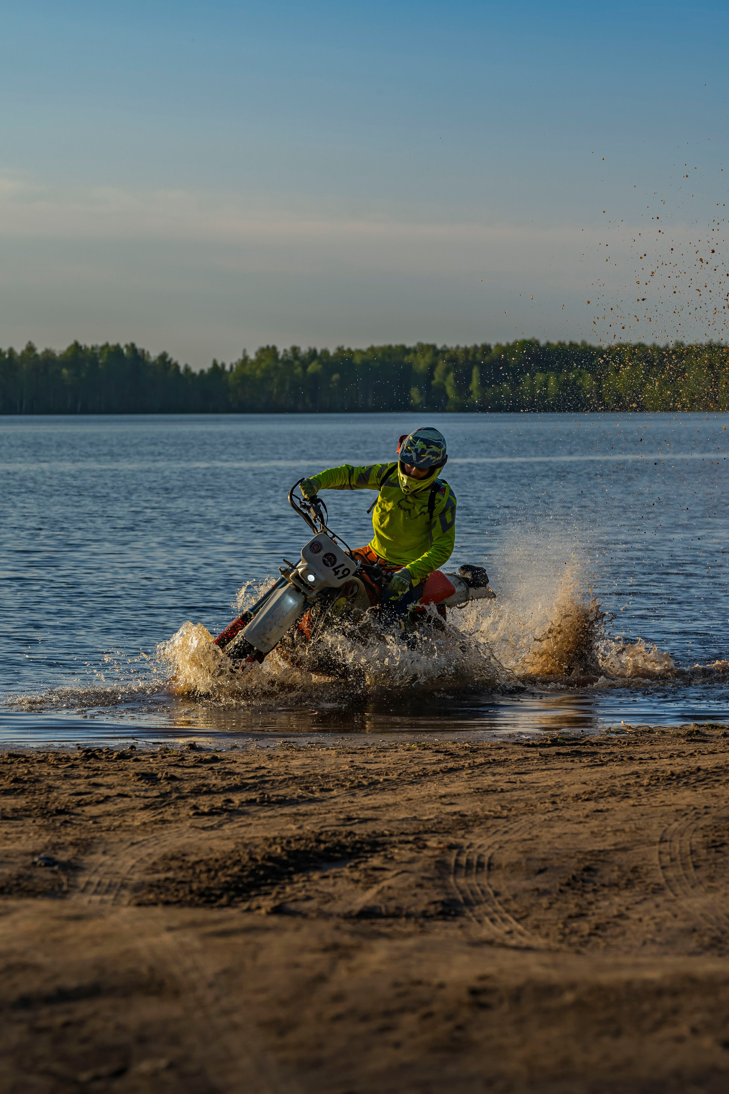 Владимир. Графический дизайнер Илья Левченко