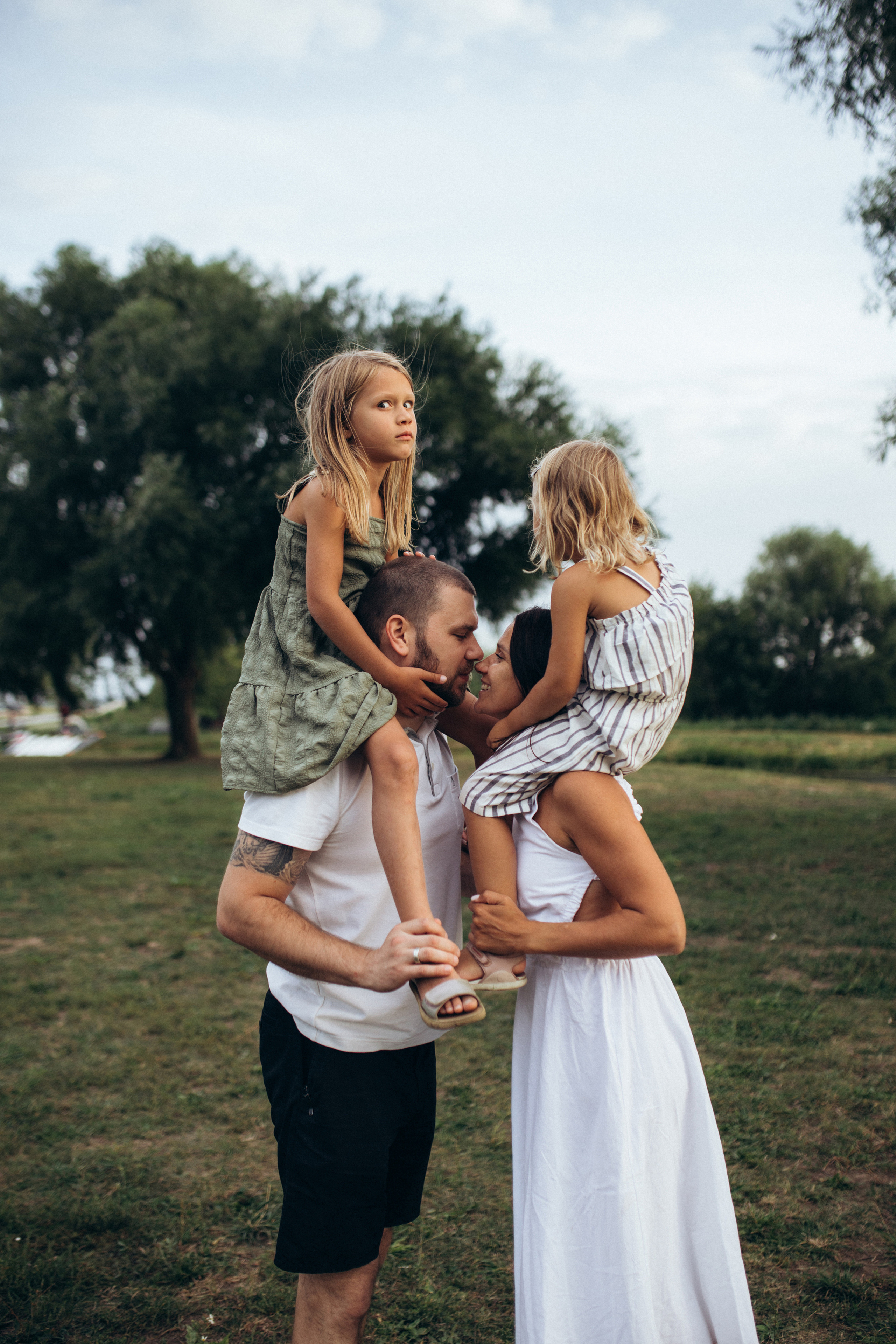 Прогулка на маяке с Дашей и ее семьей. Семейный и детский фотограф в Рязани Екатерина Воронцова