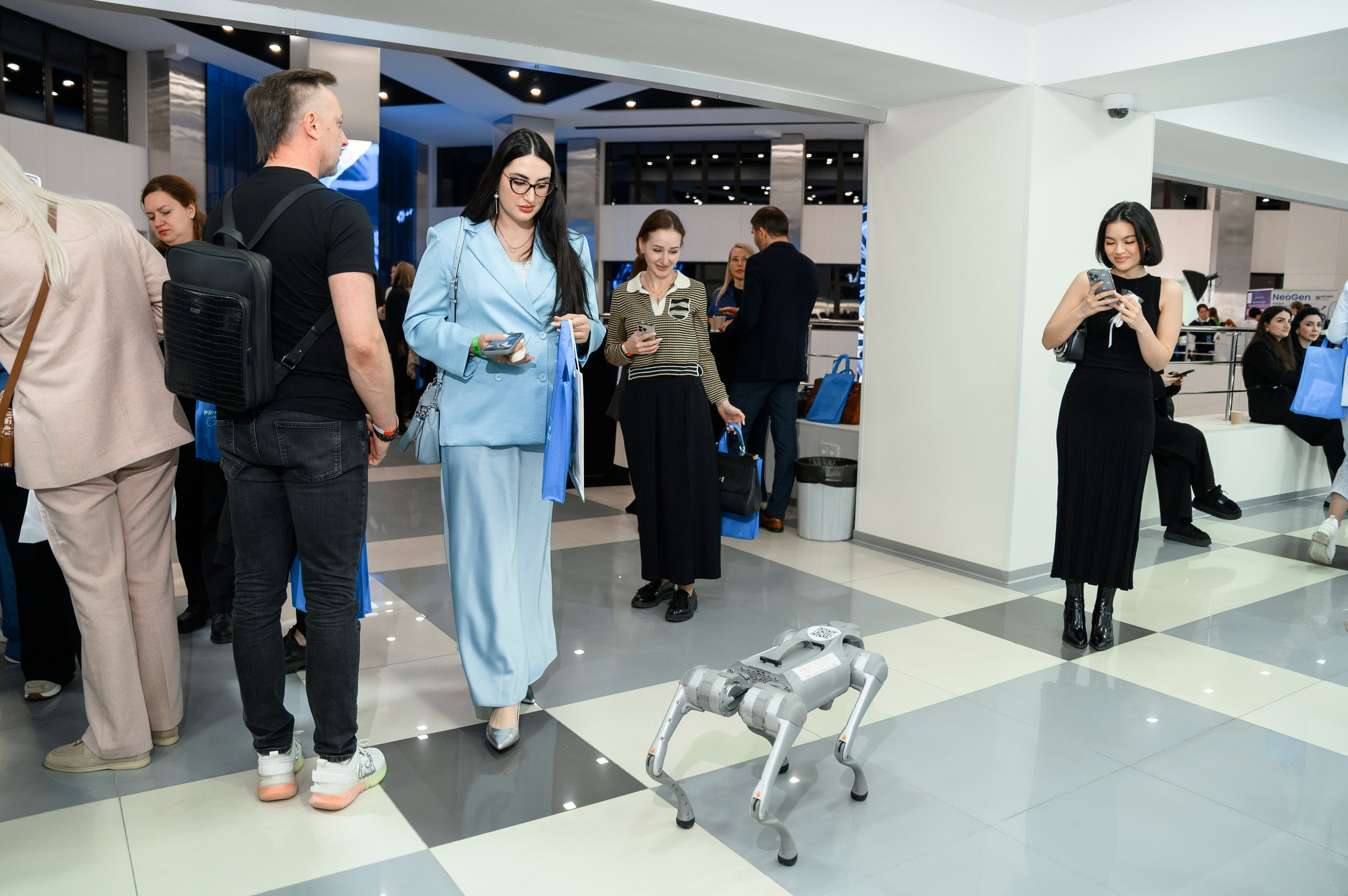 СТЕНДЫ. PRO-AGELESS