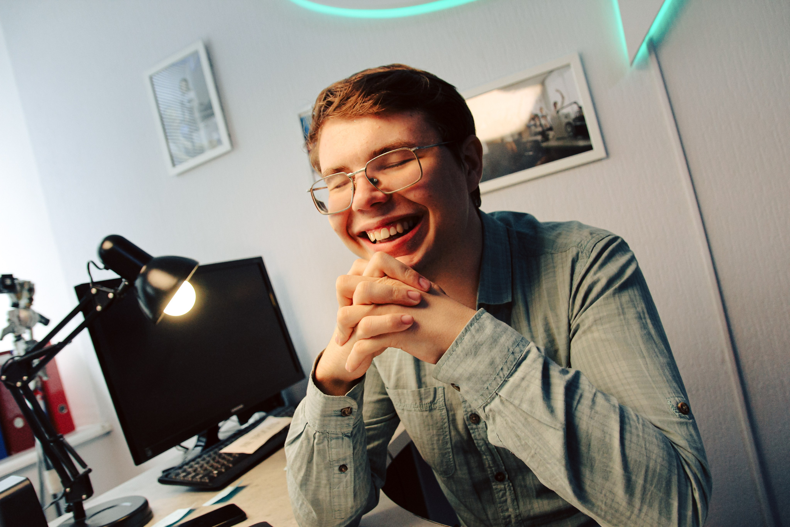 К\ф «Убавьте громкость». Главная