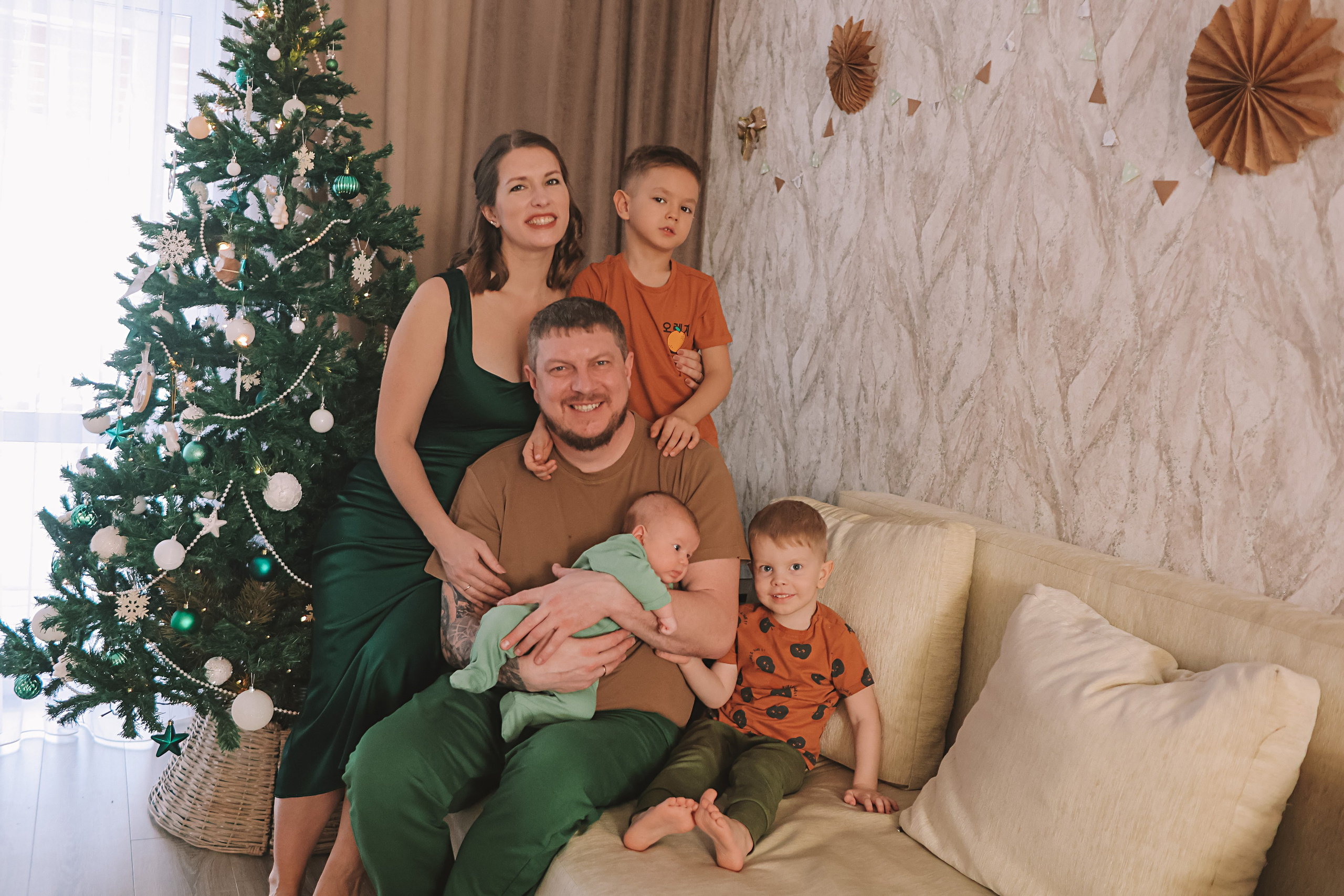 Команда. Семейный фотограф Тюмень, фотограф на роды Салмина Мария