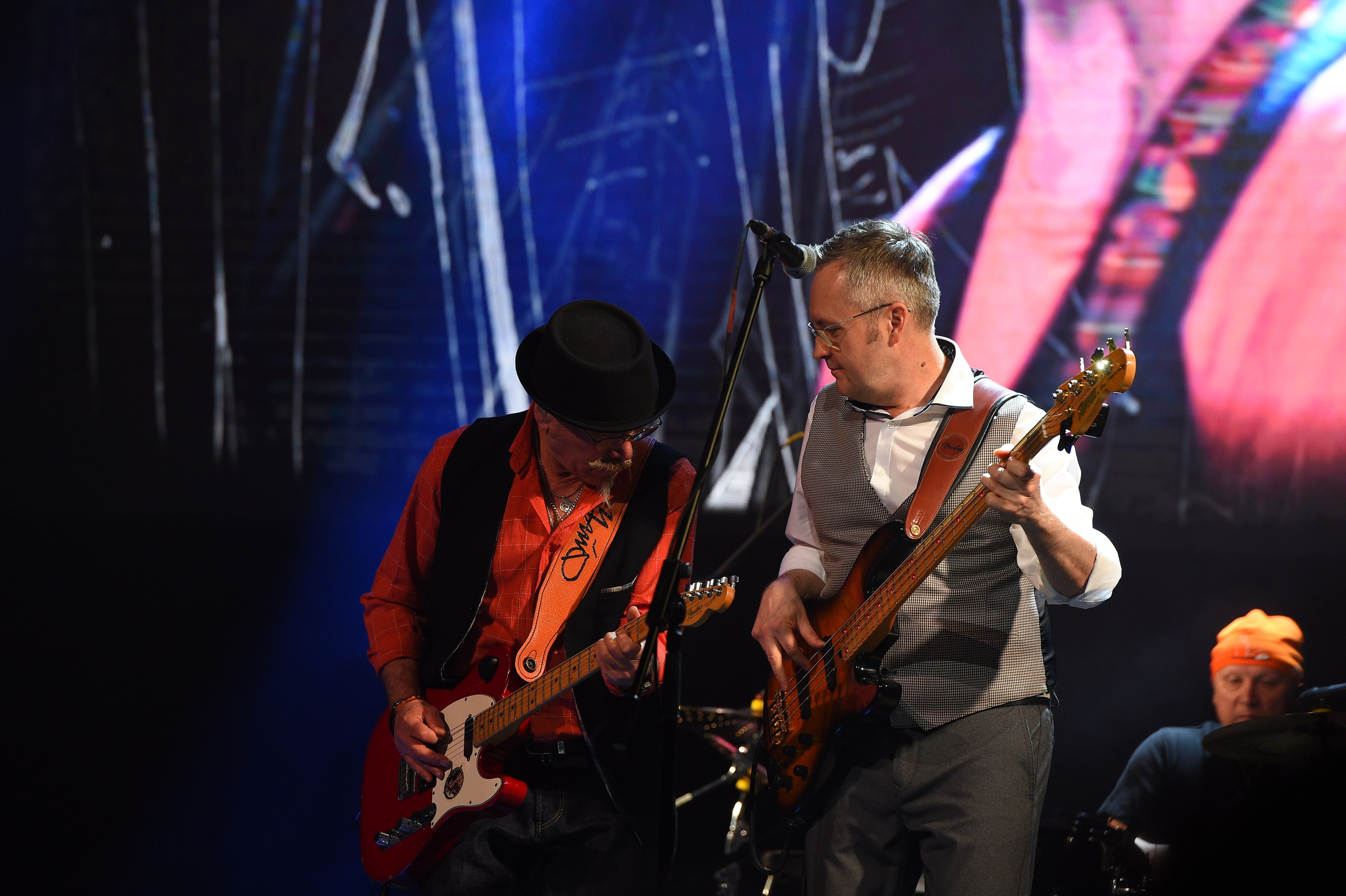 Концерт группы Чайф. Ижевск. 22.05.2022. Спортивный репортажный фотограф в Ижевске Сергей Мерзляков