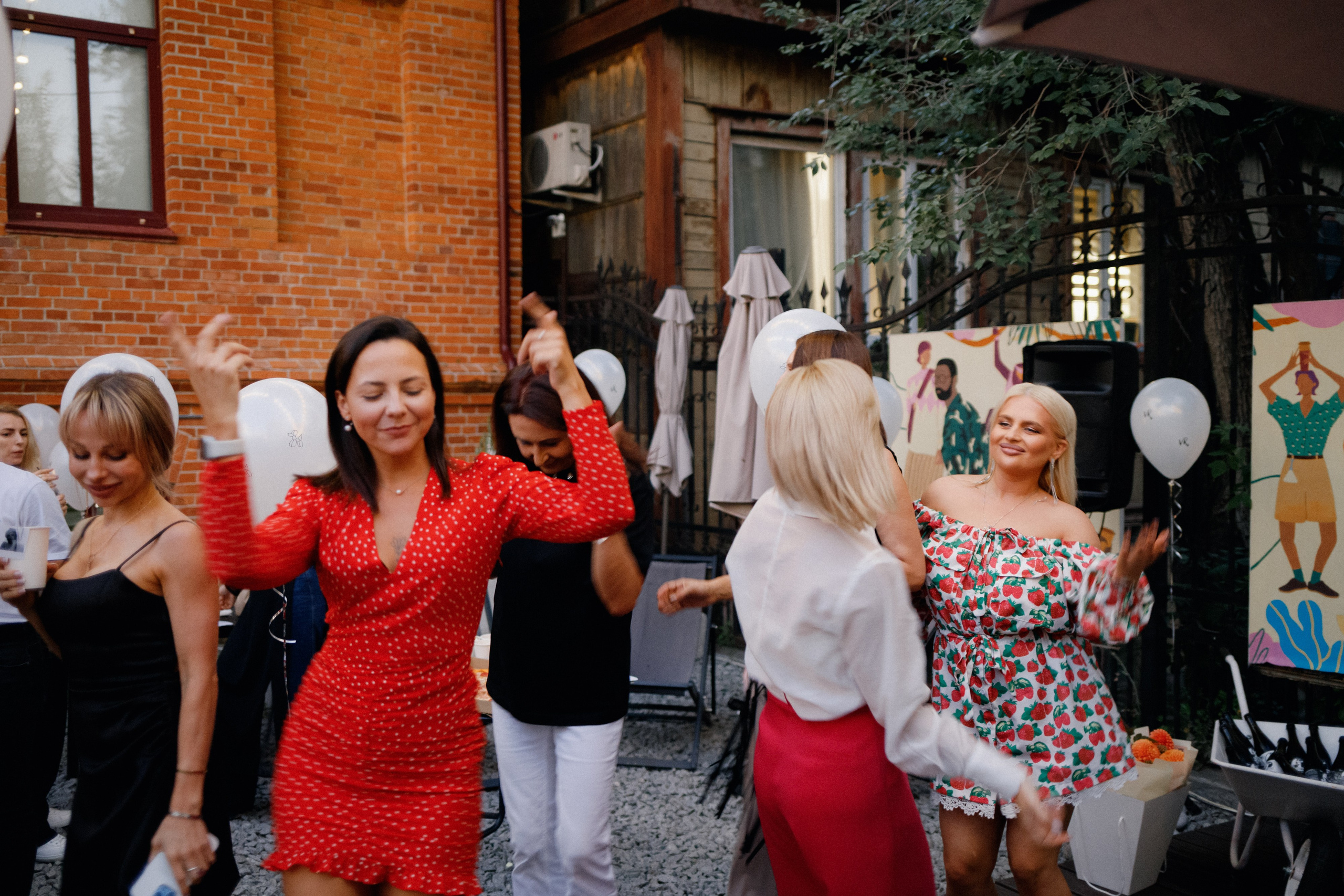 АЙ МАРКЕТИНГ. СВОИ. ФОТООТЧЕТЫ-СОБЫТИЯ-МЕСТА