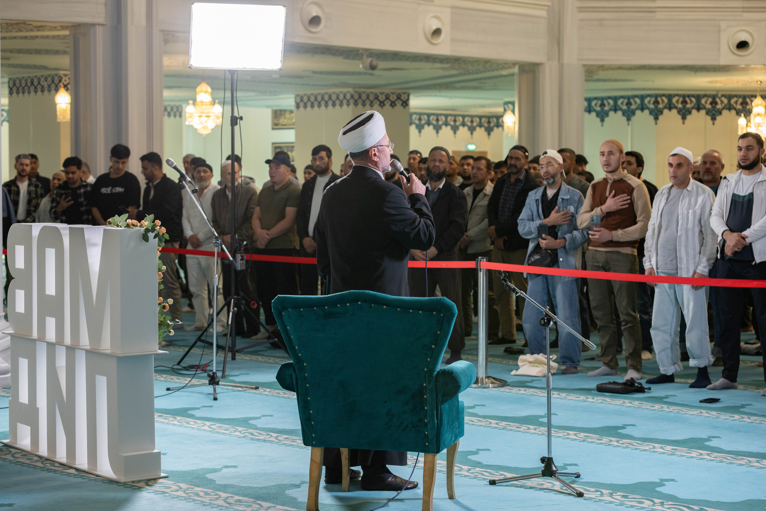 Мавлид в Московской Соборной Мечети. Рекламный, предметный, репортажный, семейный фотограф и художник в Москве