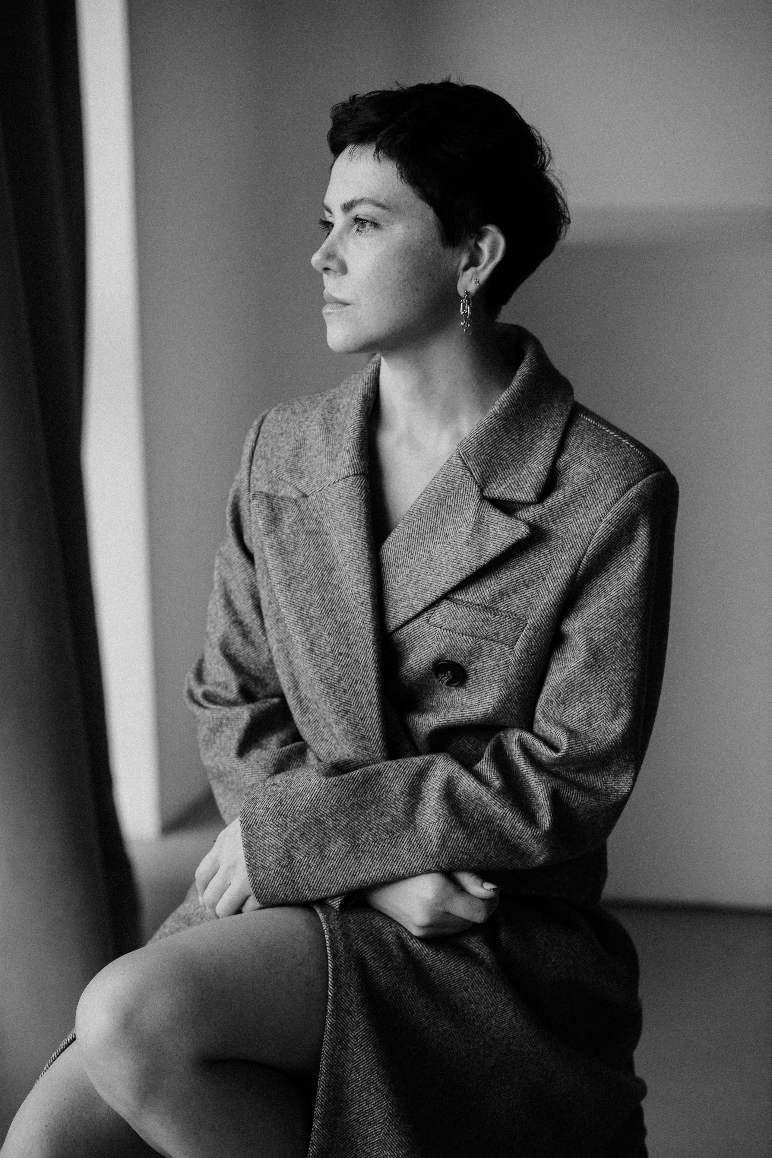 Студийные съемки в ч/б. Женский фотограф в Москве Рина Леонтьева