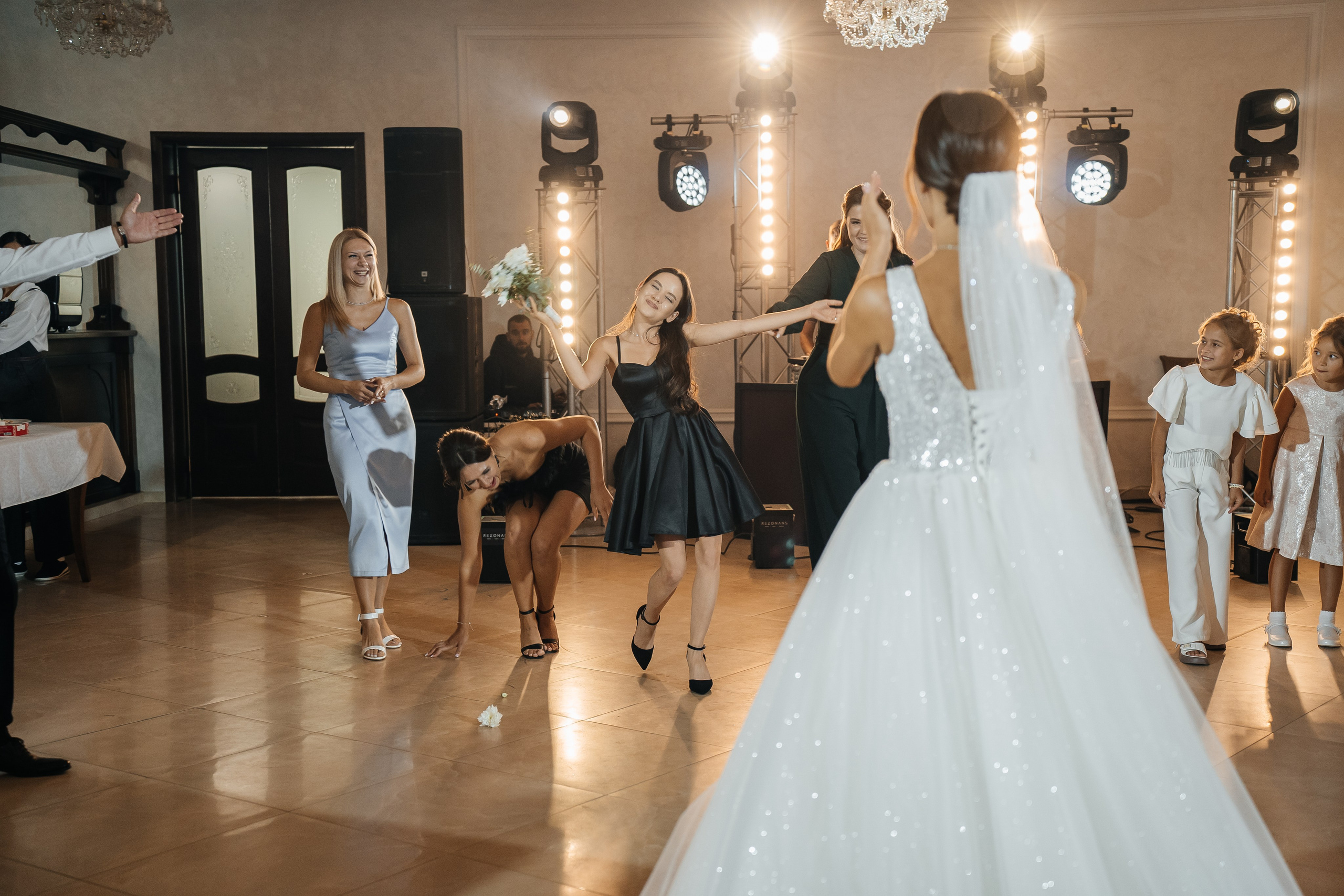 Амина и Дамир. Полный день. Семейный и свадебный фотограф в Саратове Евангелина Штах