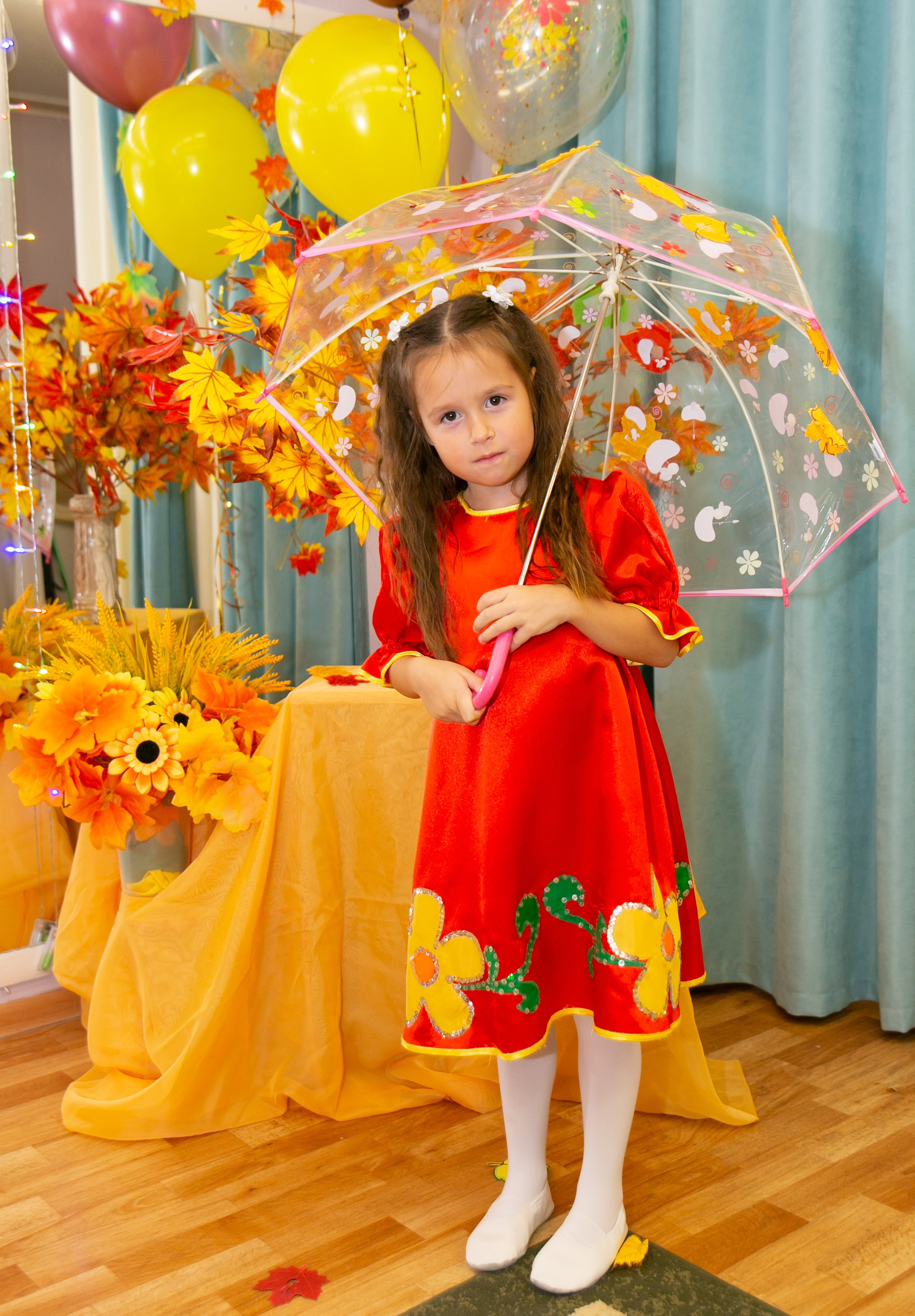 Выпускные и Утренники. Фотограф новорожденных и семейный фотограф НСО г. Бердск Марина Львова