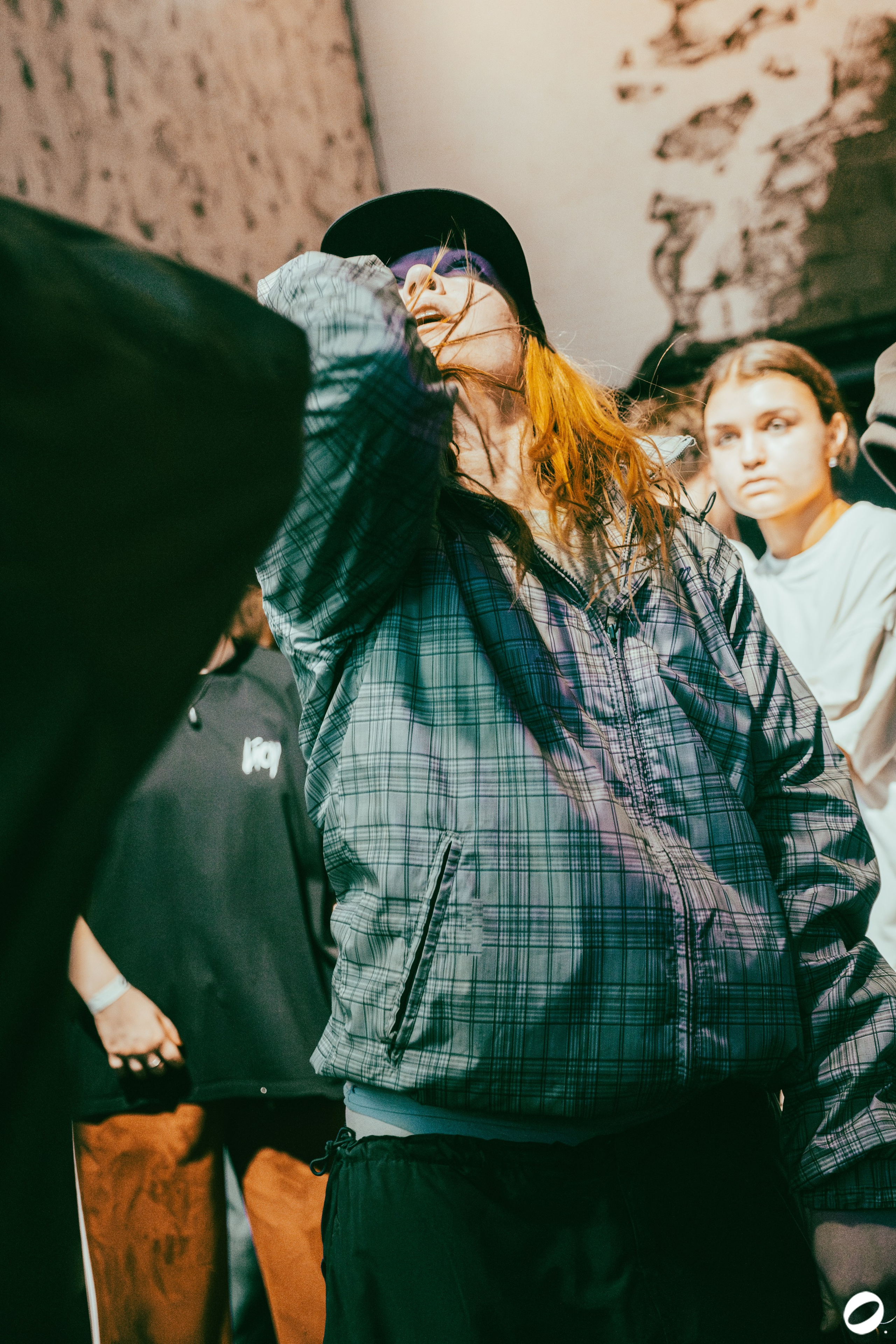 ODD.CLUB 04/04 (@youlovebu). Соня бу тебя сфоткала