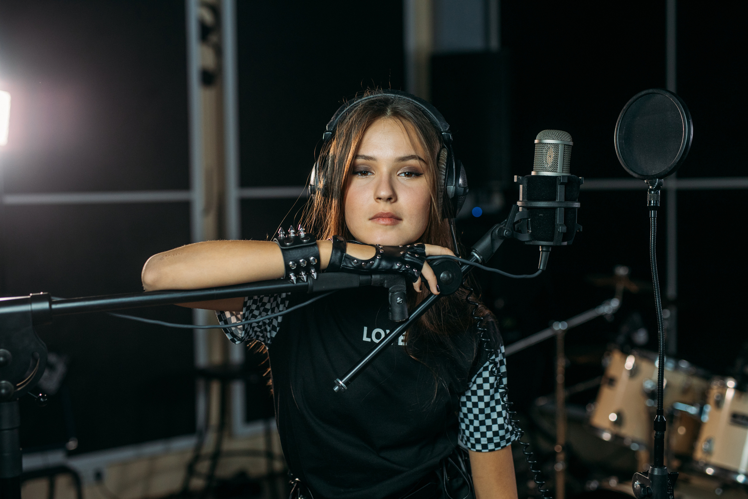 ДАРЬЯ | СЪЁМКА НА ОБЛОЖКУ СИНГЛА. Фотограф Наташа Румянцева