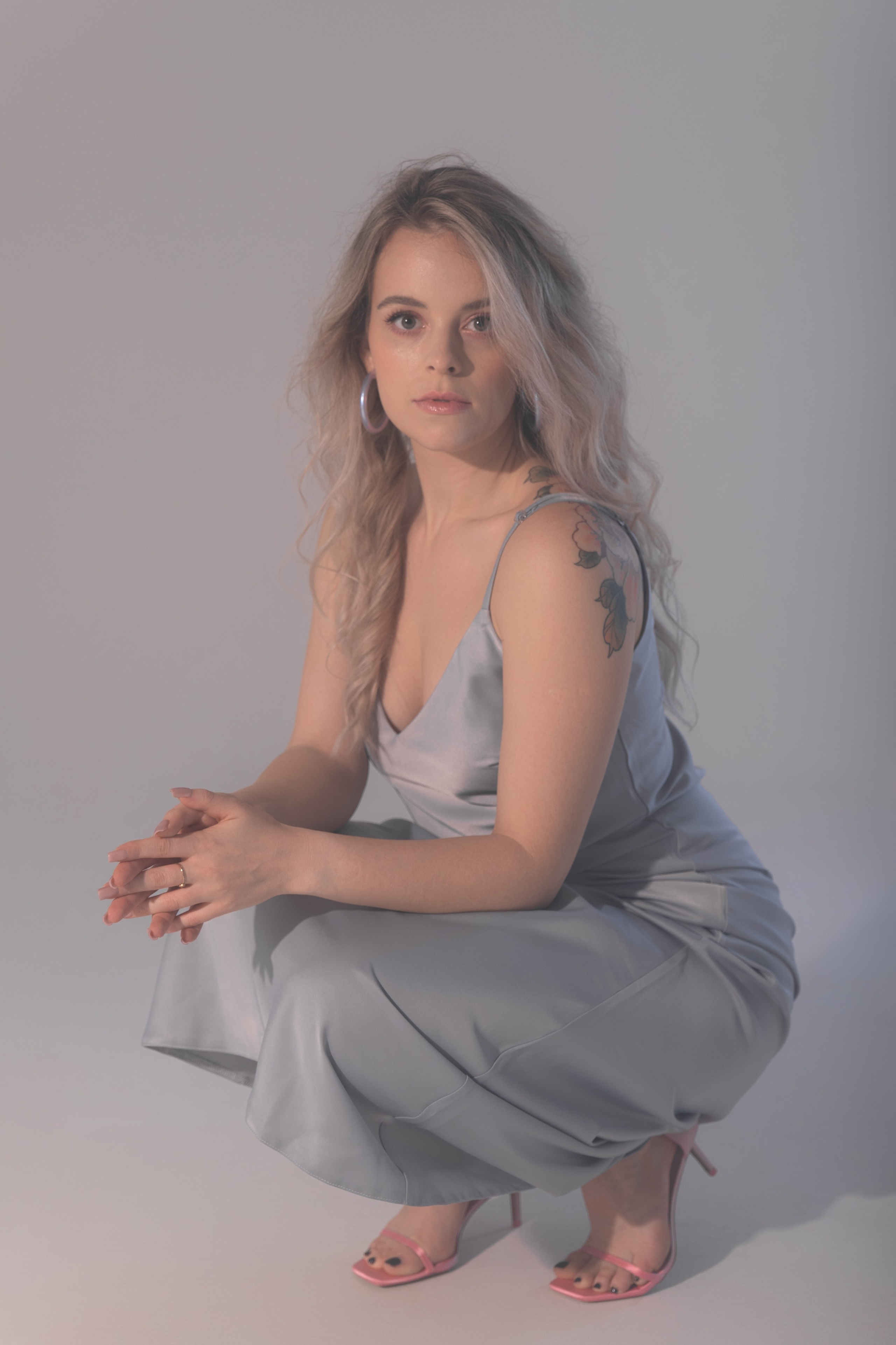 Женская фотосессия на циклораме. Портретный и репортажный фотограф в Сочи Рамодина Юлия