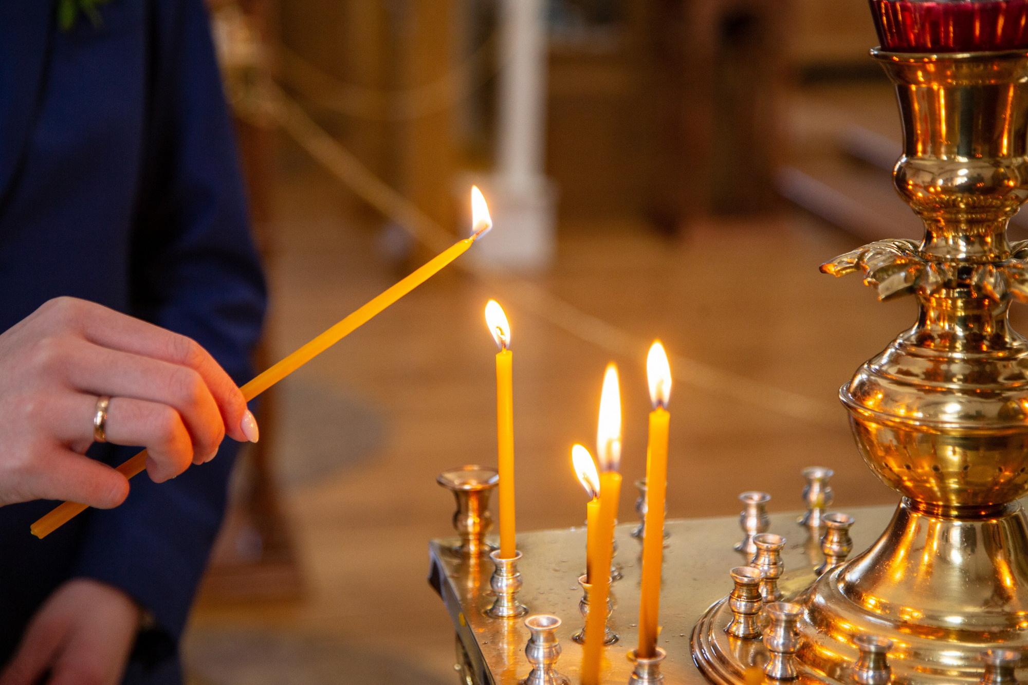Свадебная фотосессия в Иркутске зимой. Фотограф видеограф Иркутск фото видео студия Алексея Марамзина
