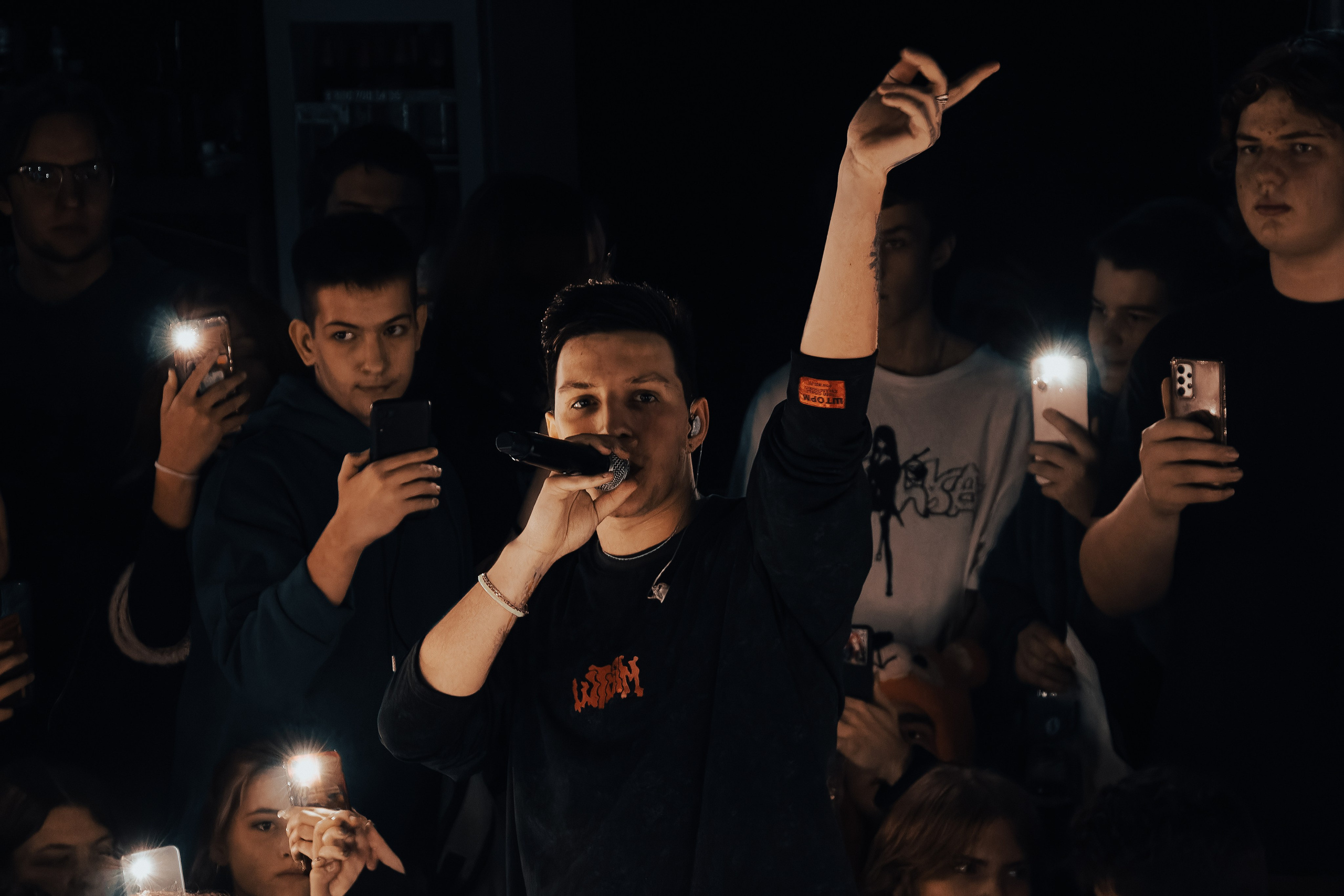 Концерт Мазелова. Фотограф Артём Ющенко