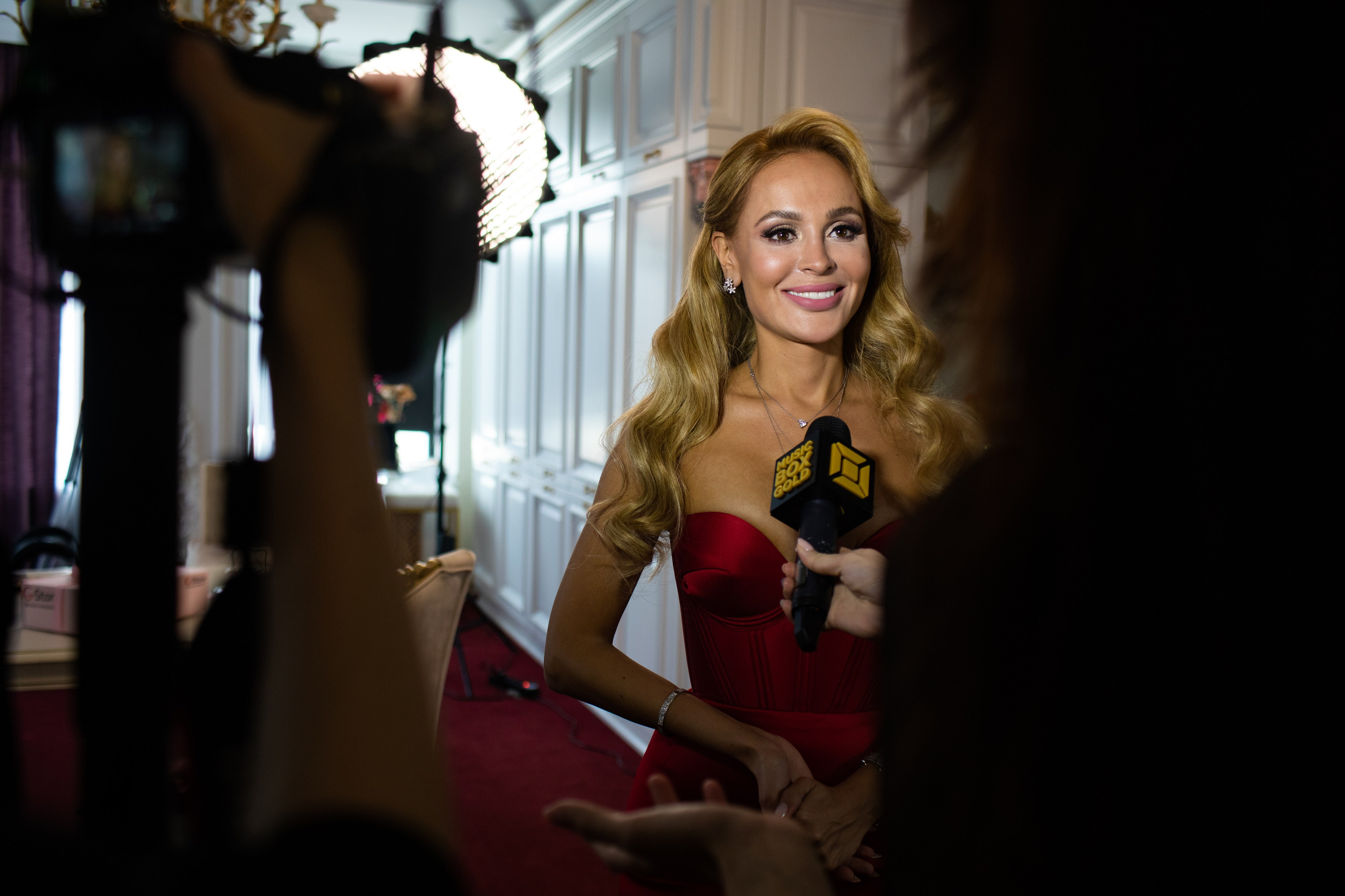 Съемка клипа Анни Калашниковой «Не ври мне в Риме». Art photographer Nino