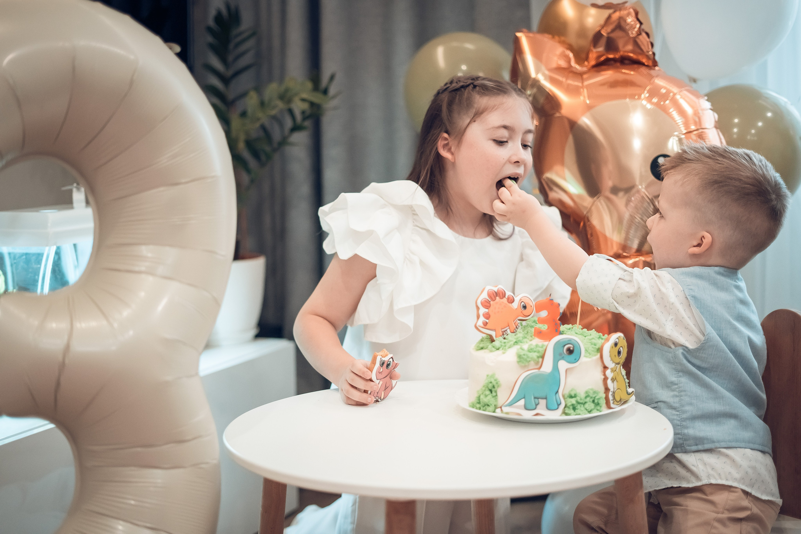 Дэвиду 3 годика