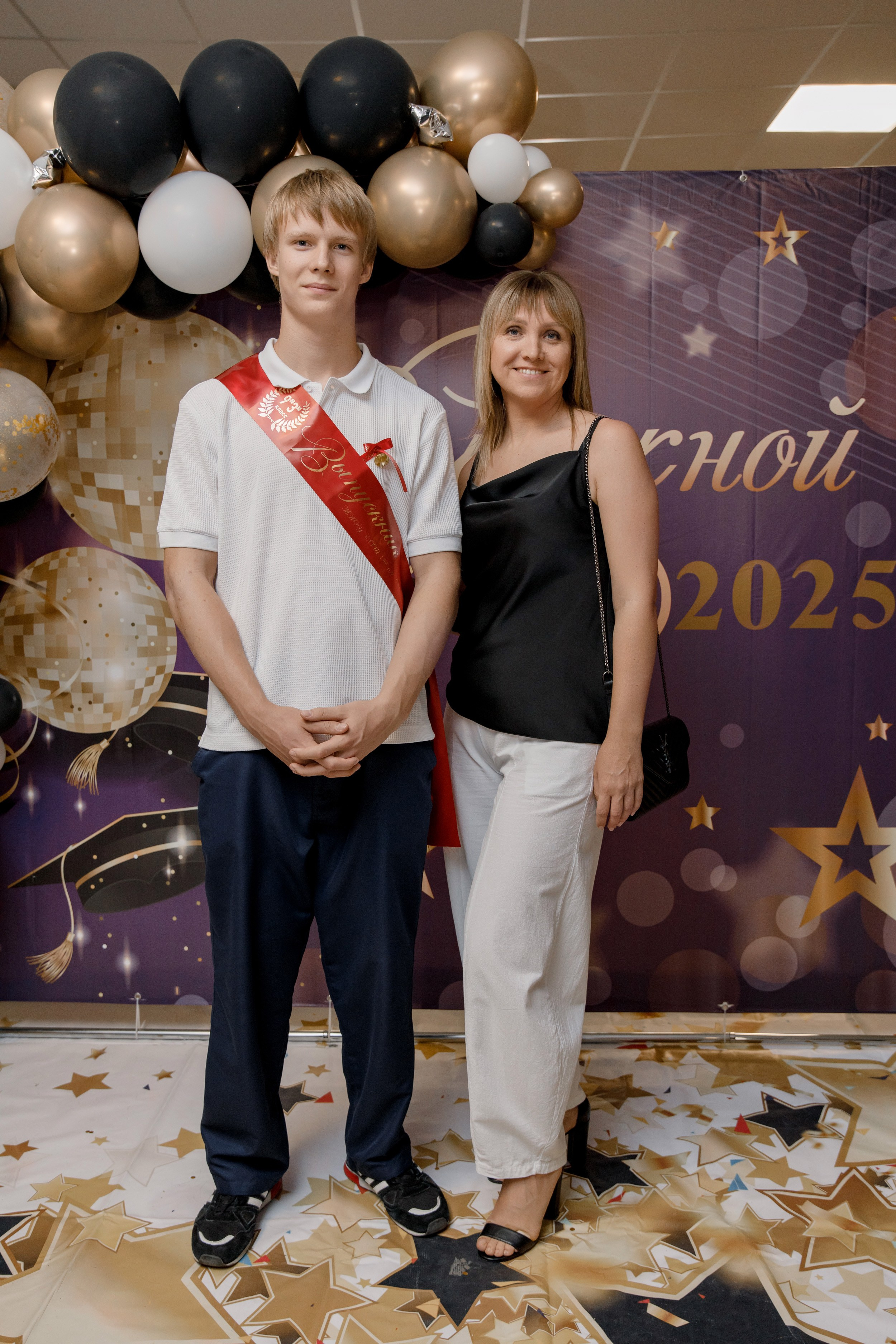 Выпускной школа 107 г Краснодар. Выпускные альбомы в Краснодарском крае