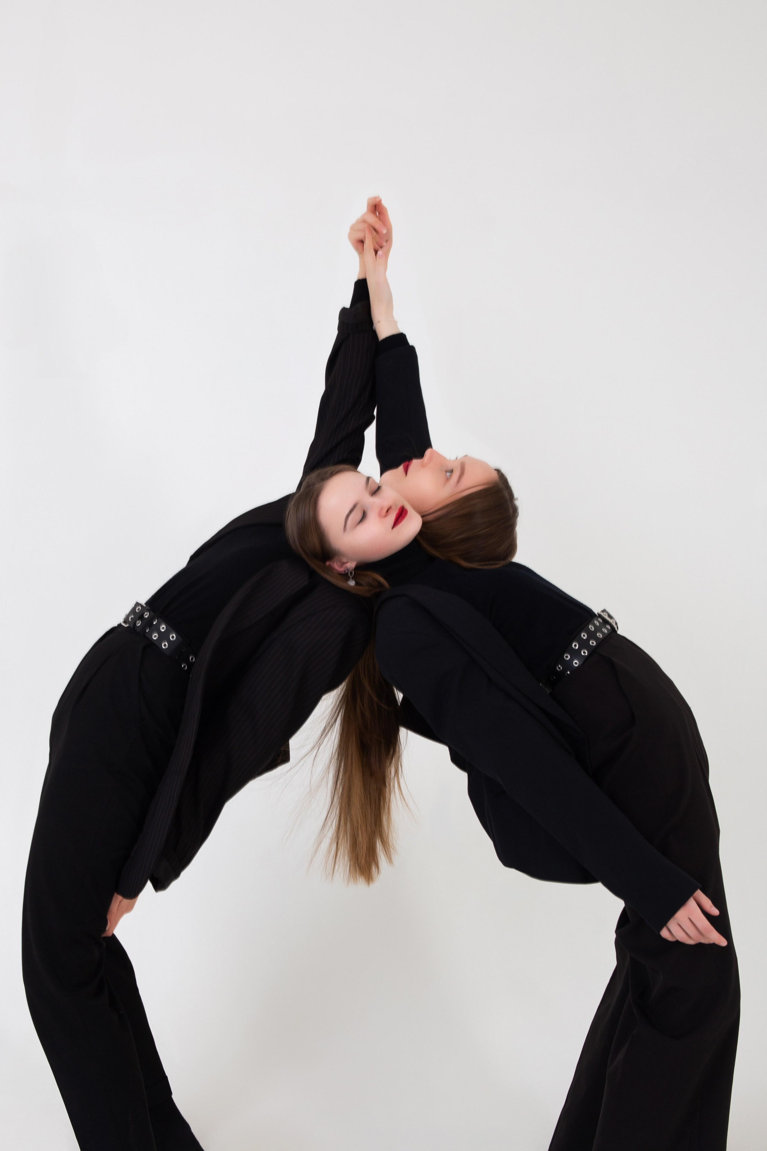 Соня&Виолетта. Паша Страхов — фотограф