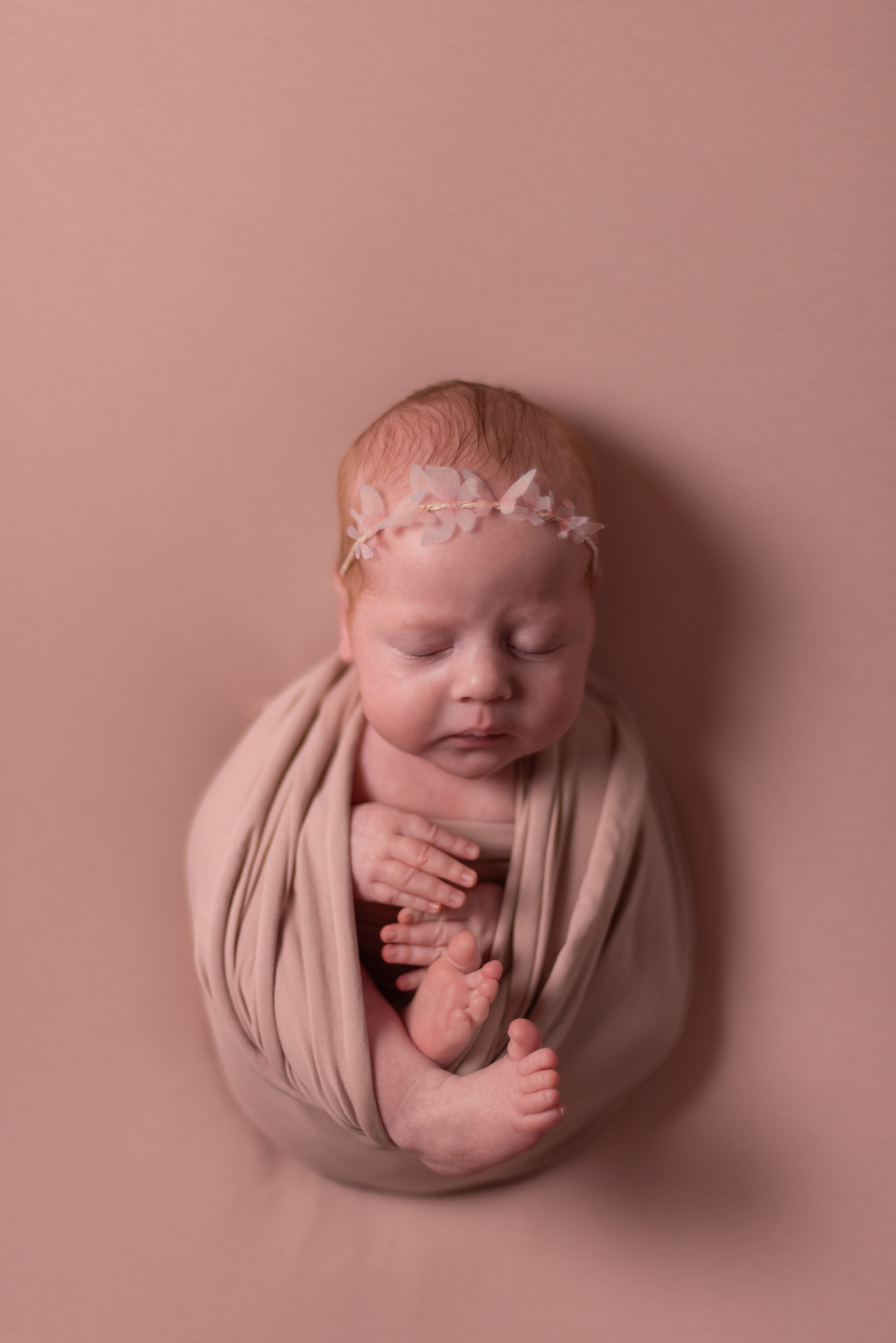 ✨. Профессиональный фотограф новорожденных Тверь
