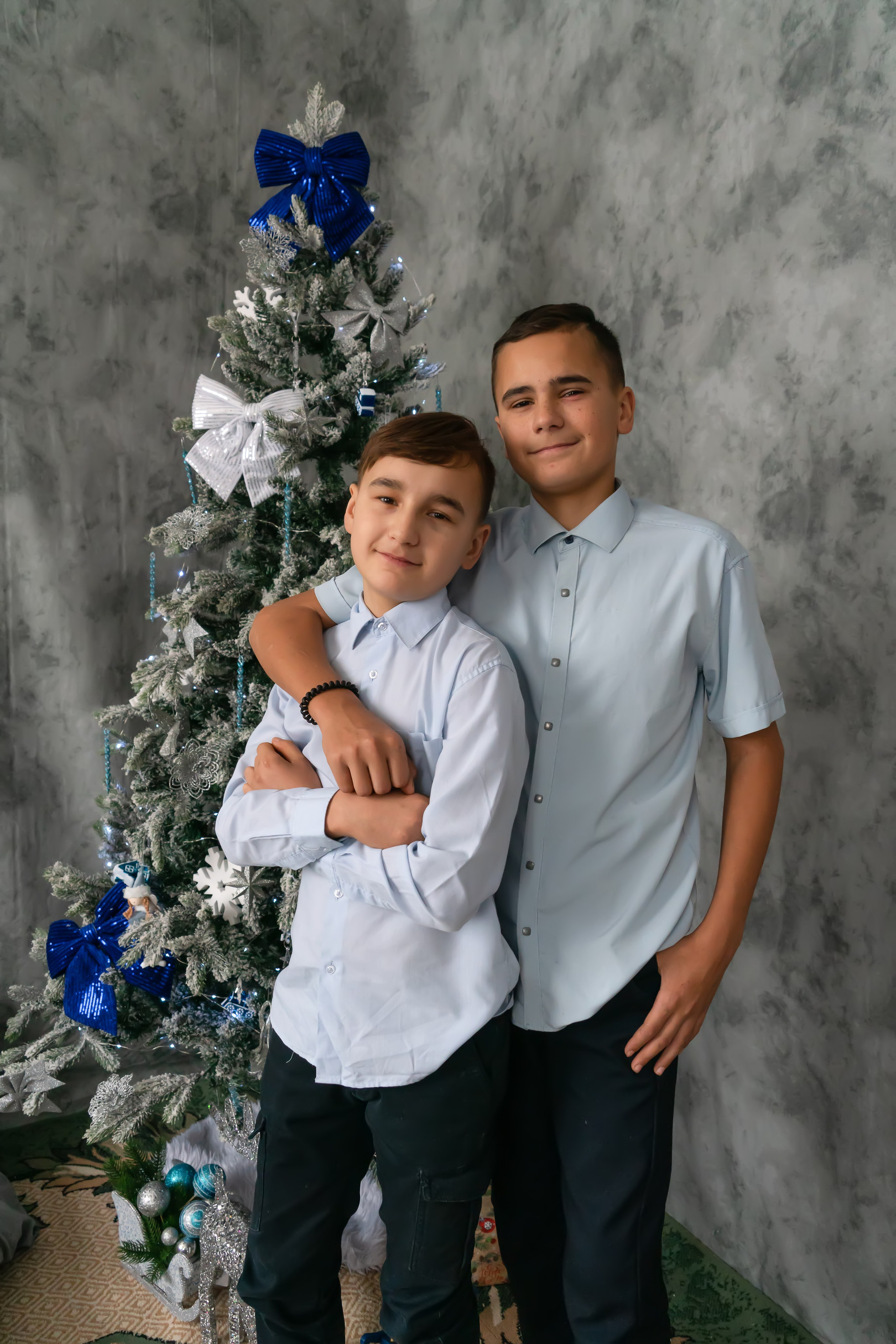 Семейная новогодняя съемка. Семейный и детский фотограф Тула Ясногорск Тульская область Надежда Кукушкина