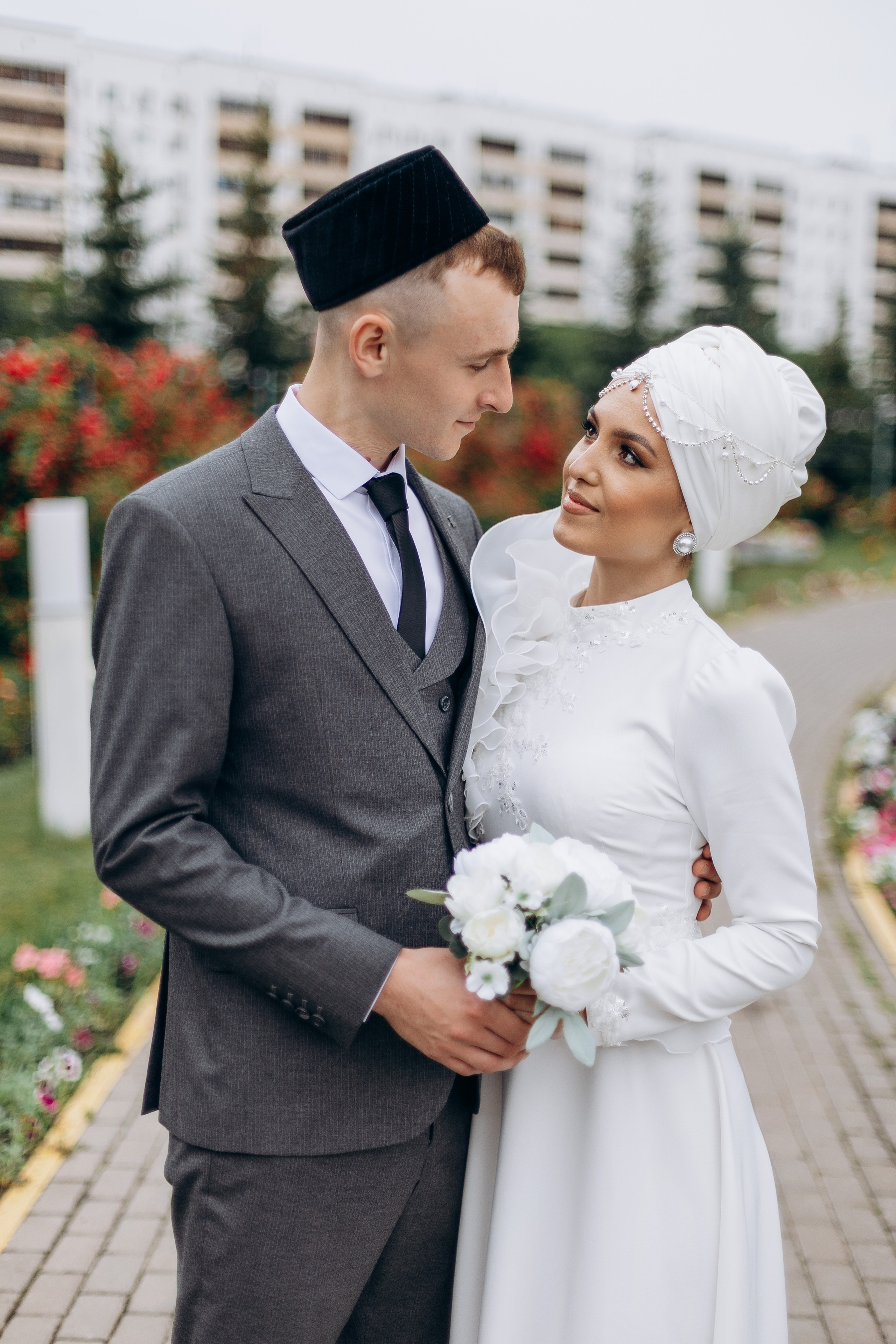 никах в мечети Ярдэм,  фотосессия в мечети Ярдэм, фотограф на никах Казань Ranas4you, образ невесты на никах, завязывание платка Казань, платье на никах Казань, фотограф на мусульманские свадьбы Ranas4you