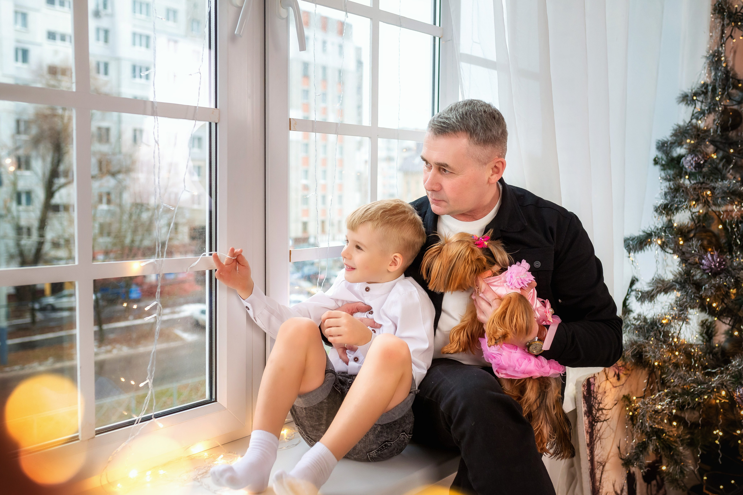 Бабушка и дедушка с внуками. Женский фотограф Крещение Венчание Москва Брянск