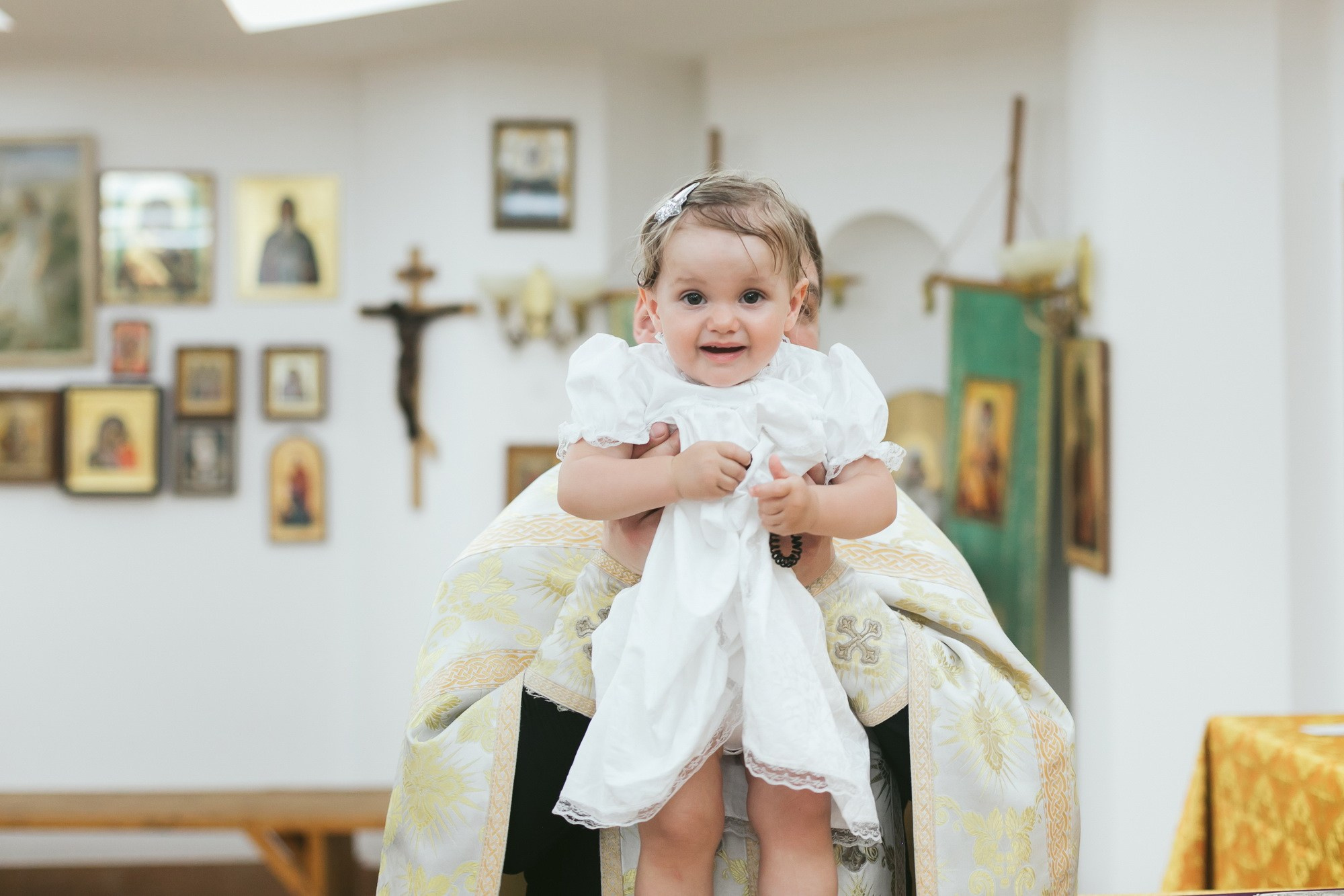 Крещение Церковь Сретения Господня СПб. Фотограф на крещение в Санкт Петербурге
