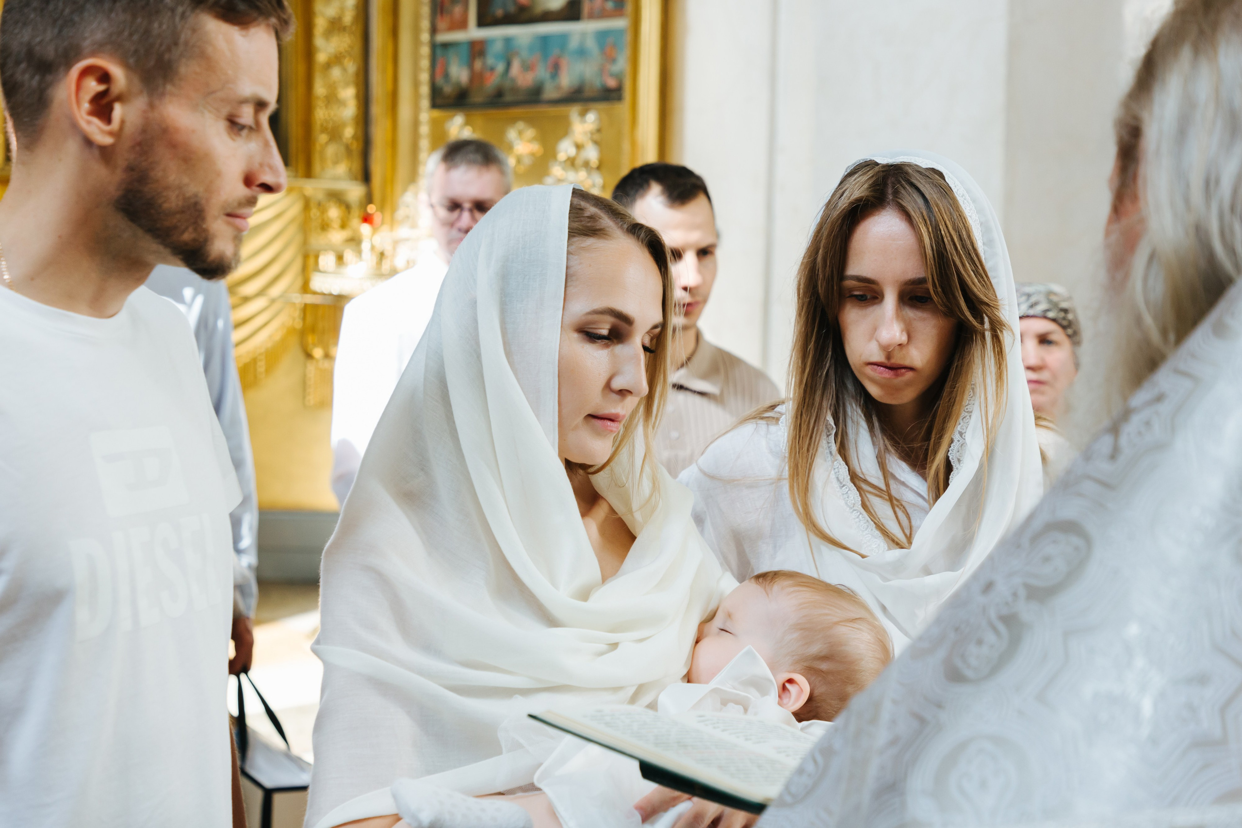 фотограф на крещение санкт петербург, справка о беседе перед крещением, сколько стоит крещение спб, лучшие храмы для крещения, крещение ребенка в спб цены, пушкин церковь узнать про крестины что нужно, что нельзя делать перед крещением, лучшие храмы для крещения, санкт петербург фотограф, крестить без крестных, всего один крестный, имя для крещения малыша