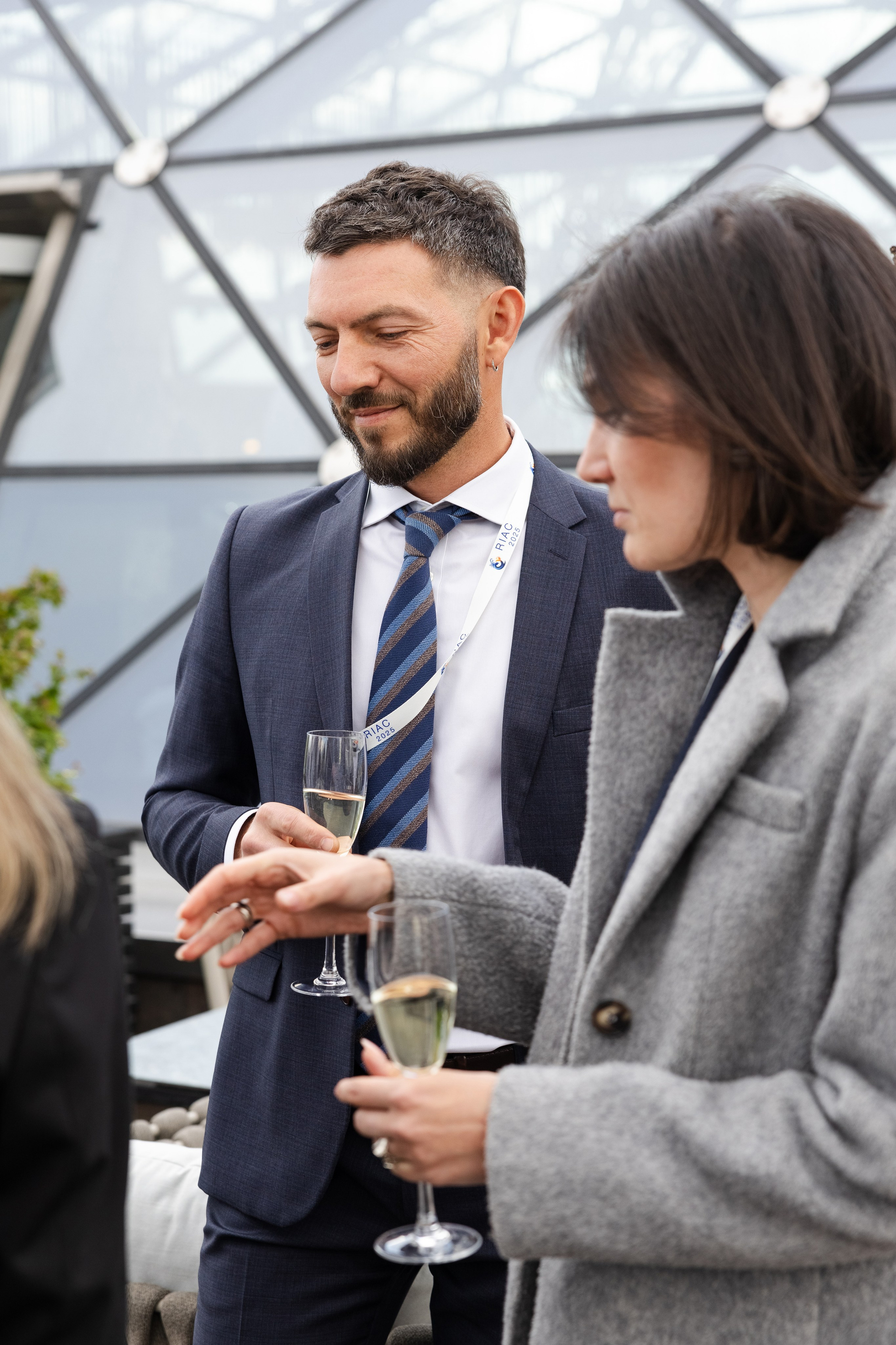 RIAC 2025. Свадебный репортажный фотограф в Москве