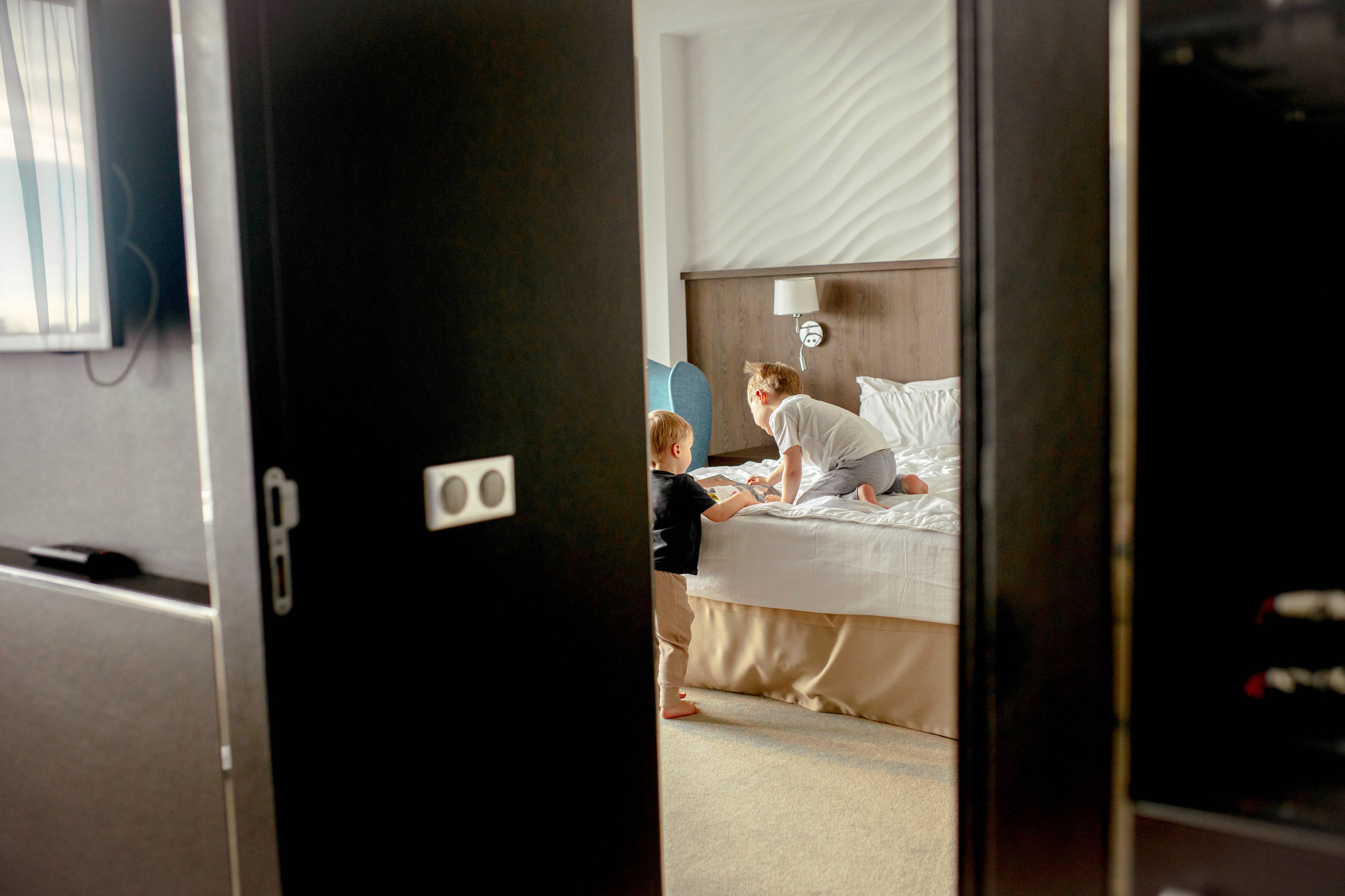 Валерия, Стас, Федя и Петя. Фотограф в Геленджике, Архипо-Осиповке, Абрау-Дюрсо, Кринице Виктория