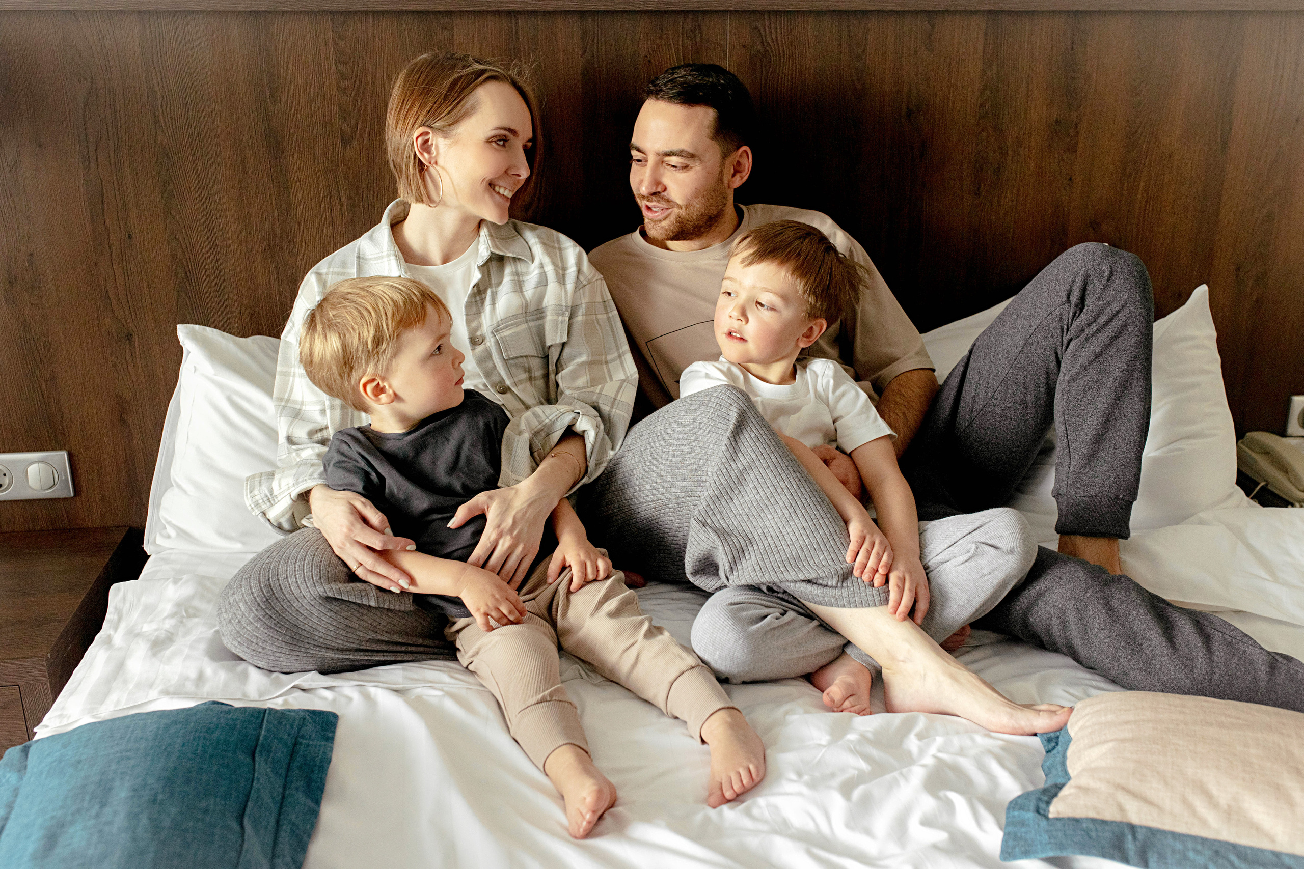 Валерия, Стас, Федя и Петя. Фотограф в Геленджике, Архипо-Осиповке, Абрау-Дюрсо, Кринице Виктория