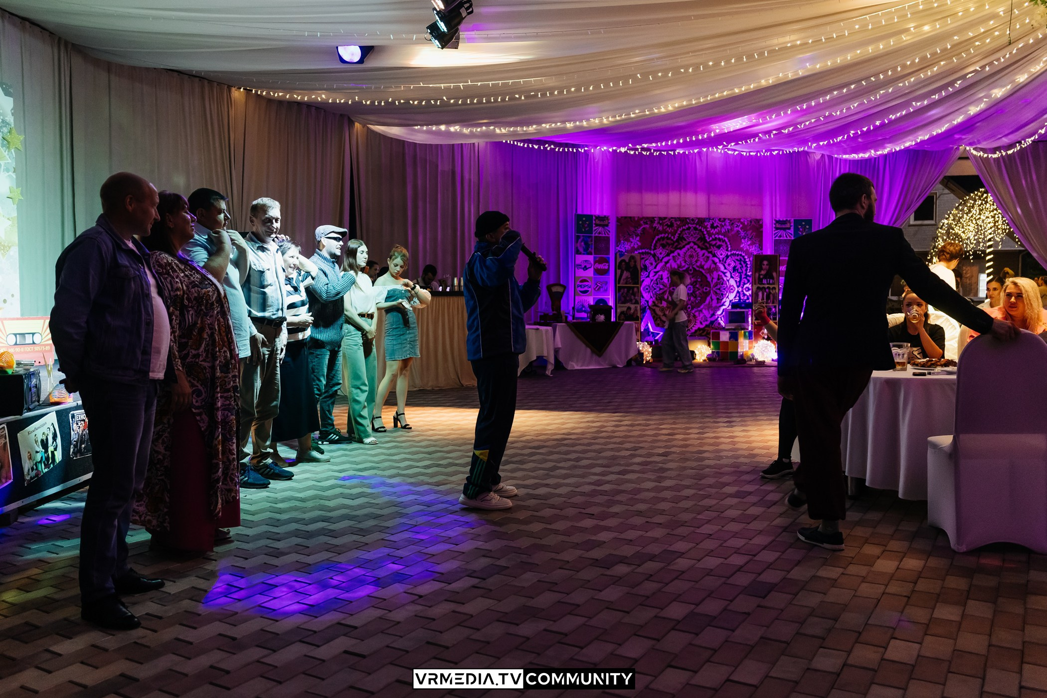 Ресторан «Империя»: Вечеринка 90-х