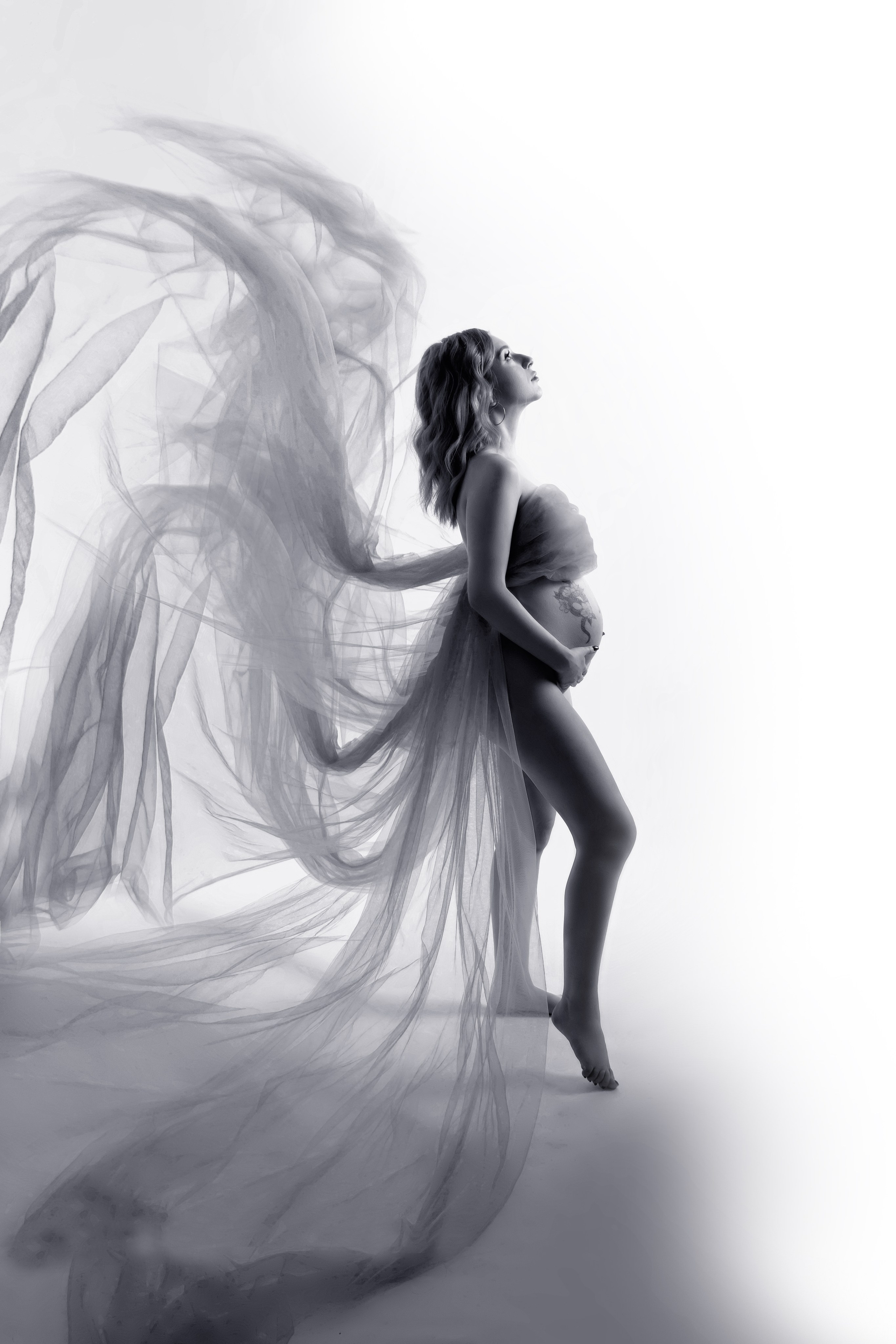 В летящих тканях. Фотосессия беременности — Крылова Натали — Москва