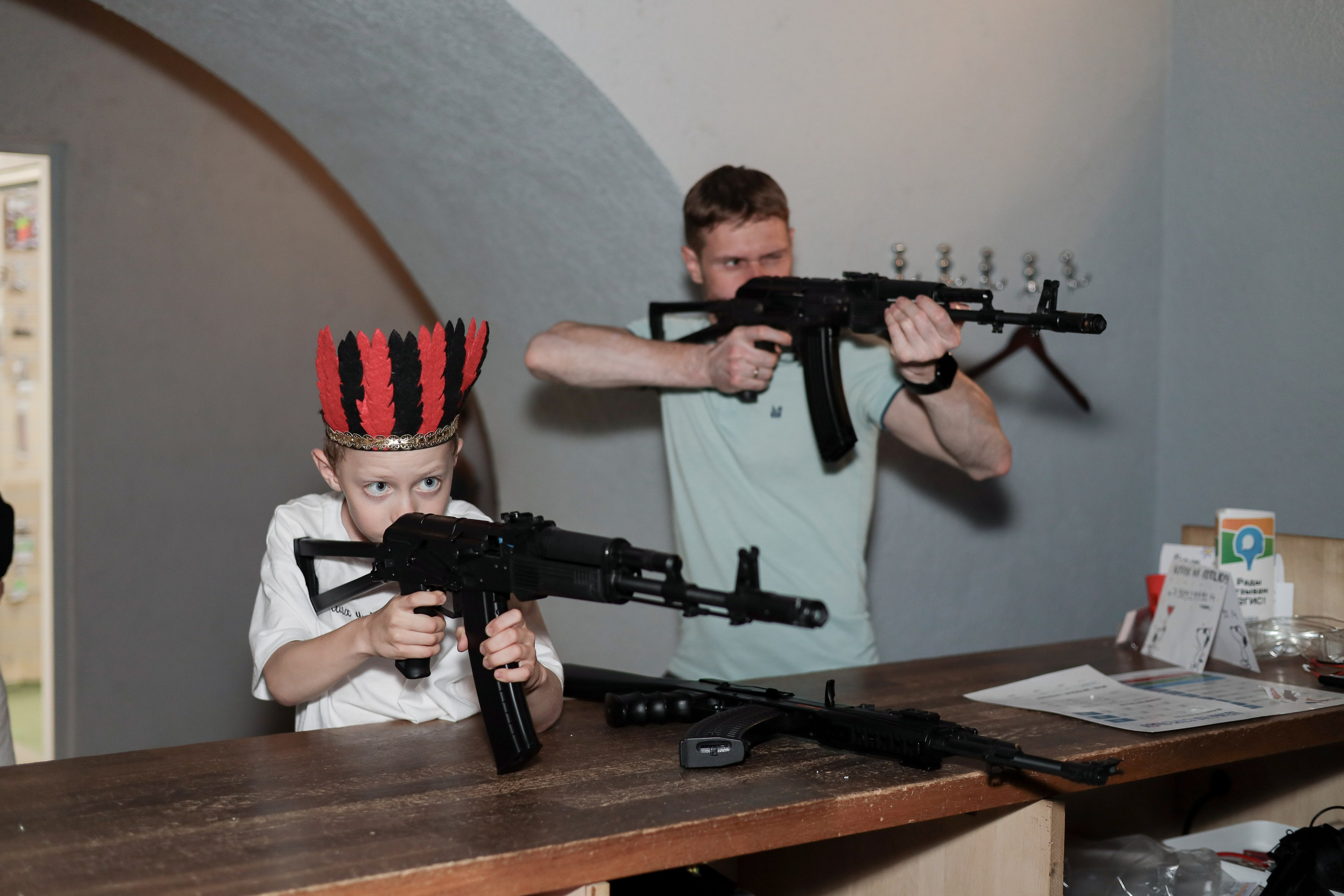 День рождение в стрелковом клубе. Фотограф Надршина Лилия