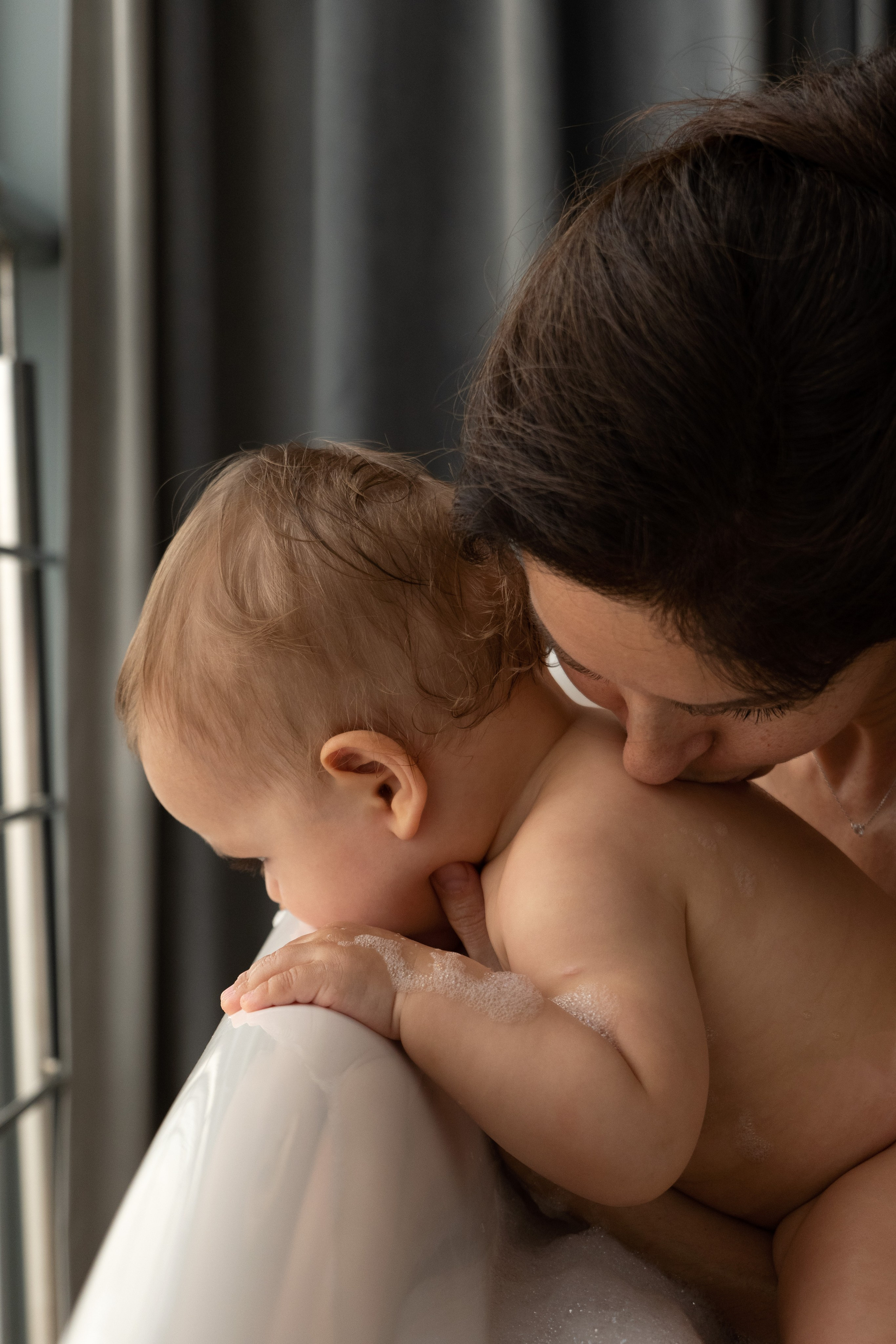 Мама и малыш «Повседневность». Фотограф видеограф Ольга Василевская