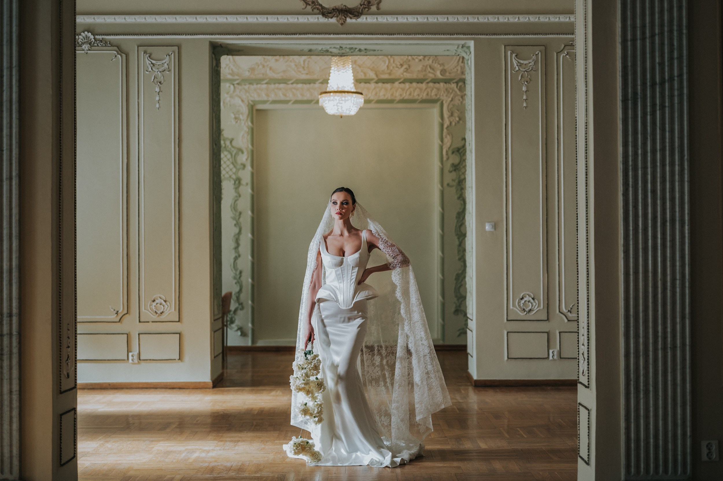 Особняк Ермолинского. Свадебный фотограф в Белгороде, Воронеже, Алексеевке, Старом Осколе, Губкине, Россоши