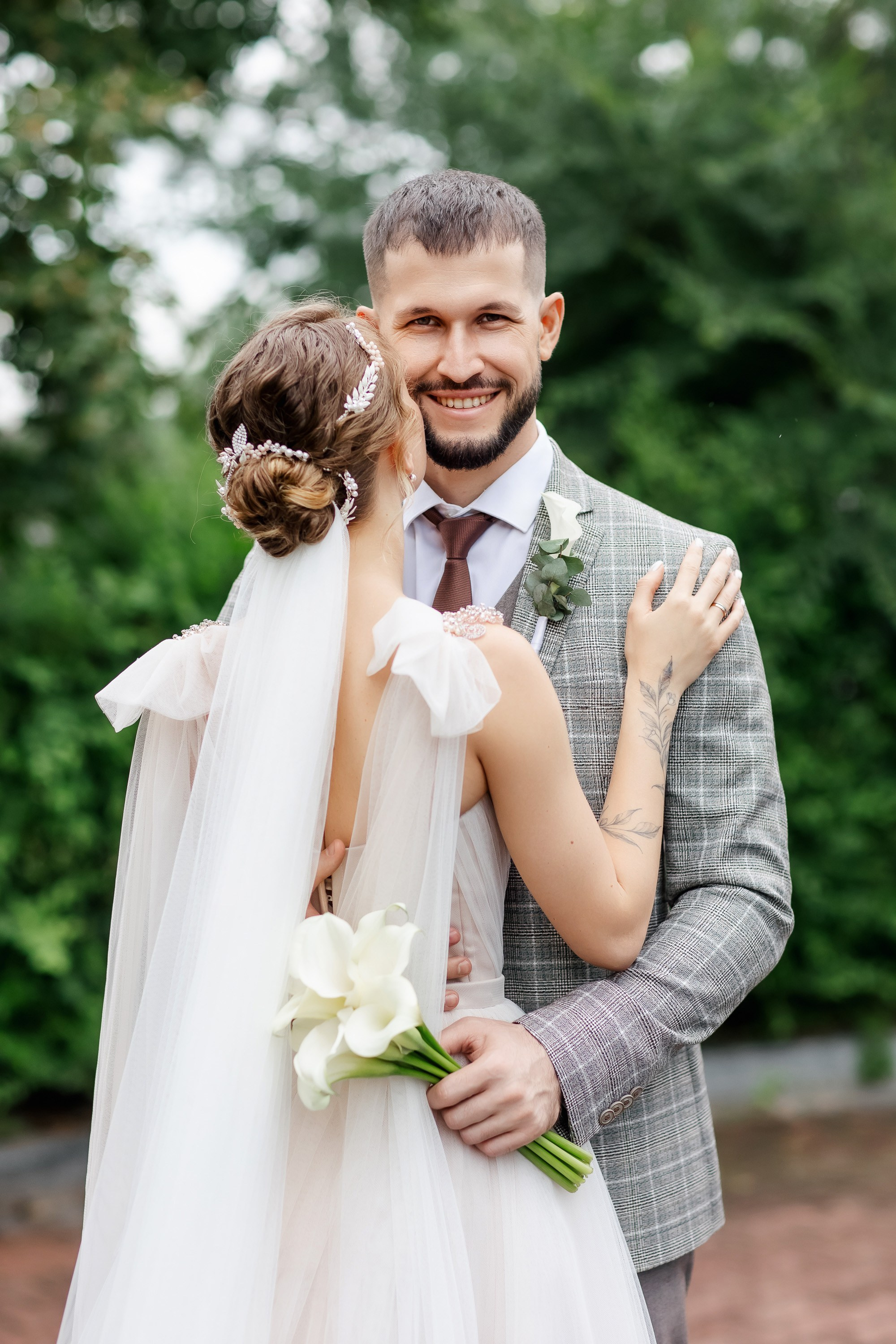 Степан и Ульяна. Утро. Загс. Прогулка. Дождь и солнце. Свадебный фотограф в Хабаровске